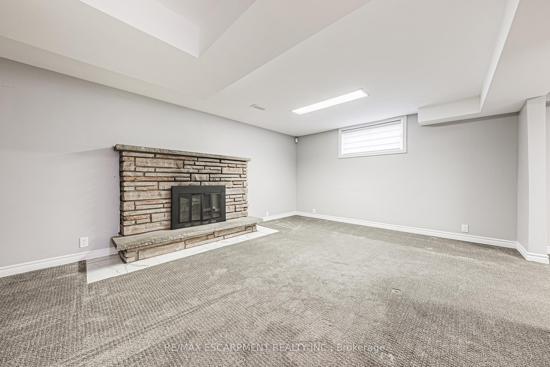 Photo 27 of 90 Pottruff Road N, Hamilton, Kentley — HOMEH