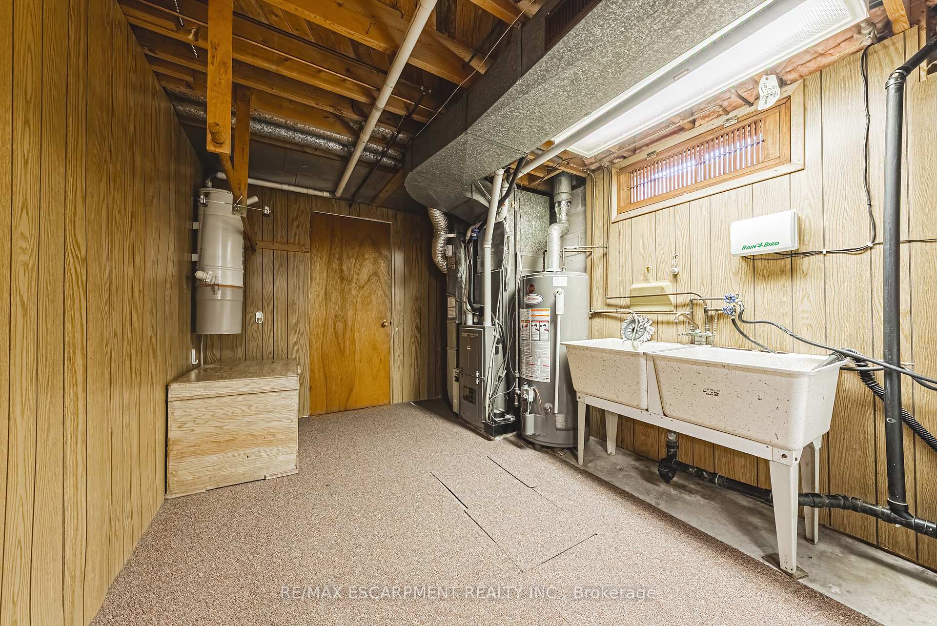 Photo 33 of 90 Pottruff Road N, Hamilton, Kentley — HOMEH