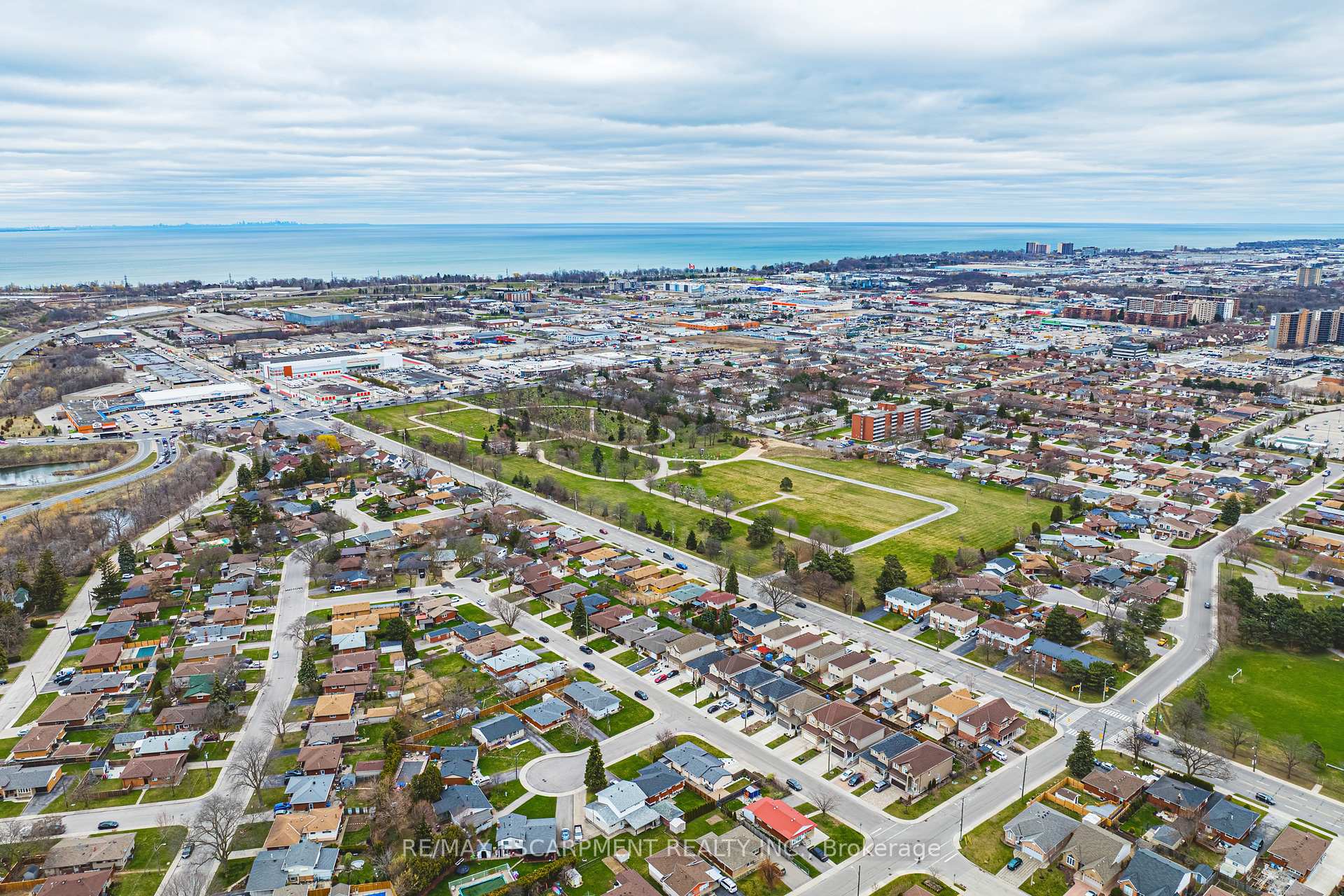 Photo 41 of 90 Pottruff Road N, Hamilton, Kentley — HOMEH