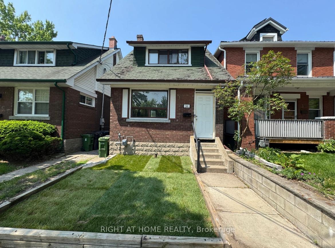 Front of 34 Woodington Avenue