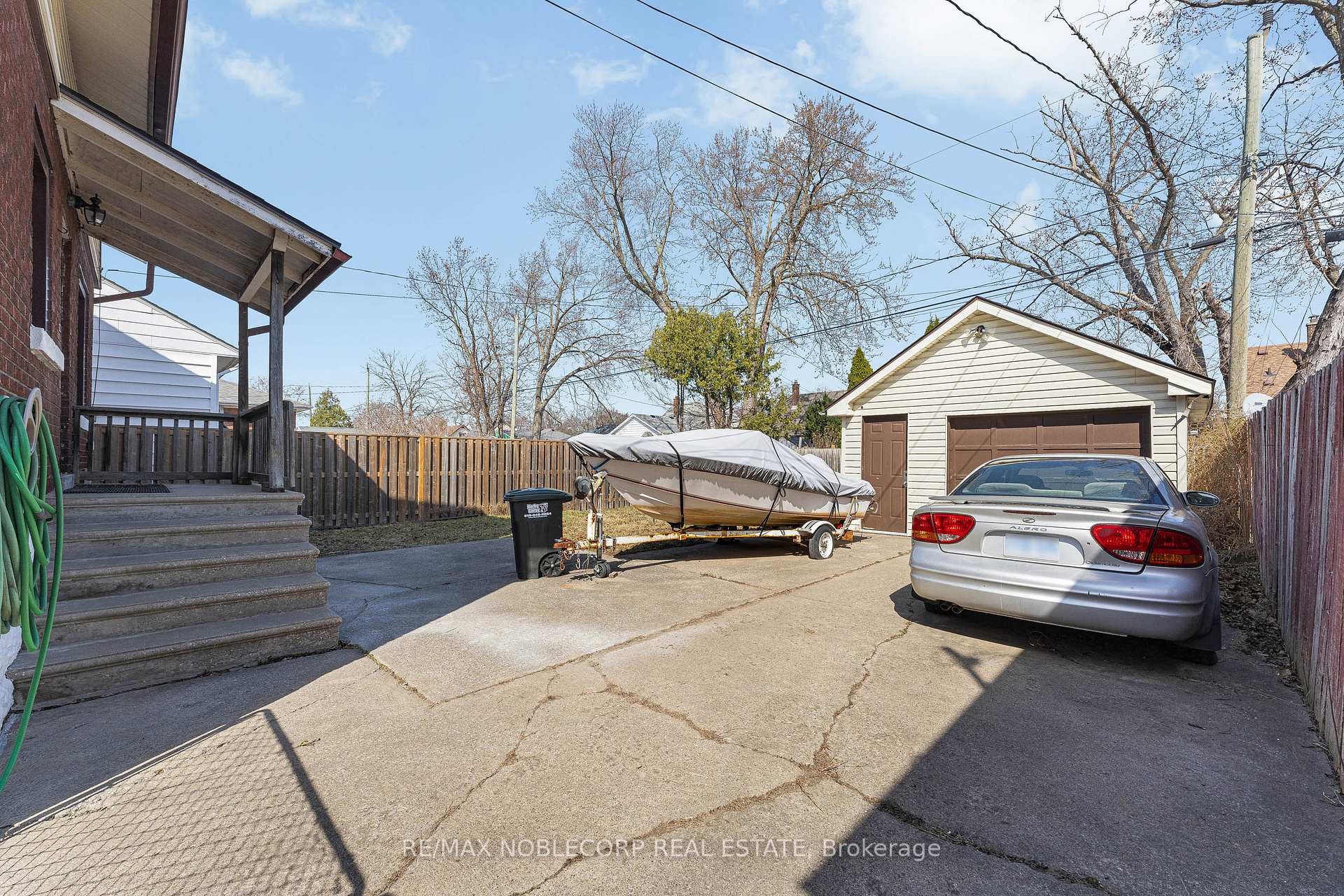 Photo 32 of 1640 Pillette Road, Windsor — HOMEH