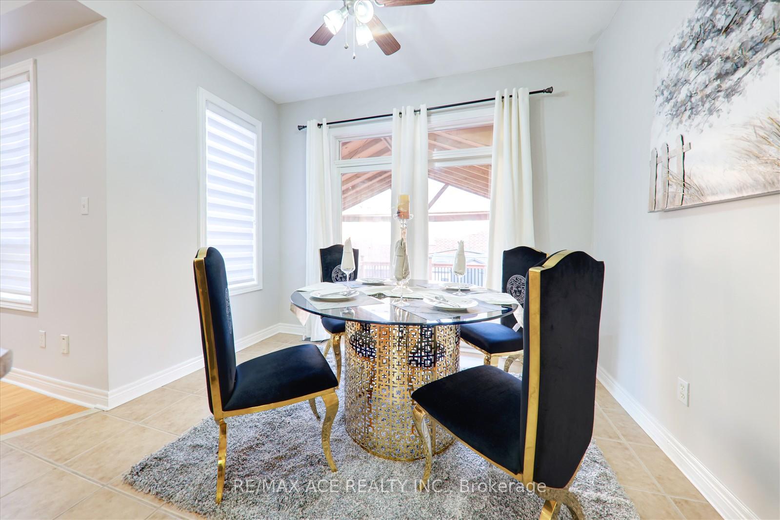 Photo 6 of 62 Saffron Crescent, Brampton, Bramalea North Industrial — HOMEH