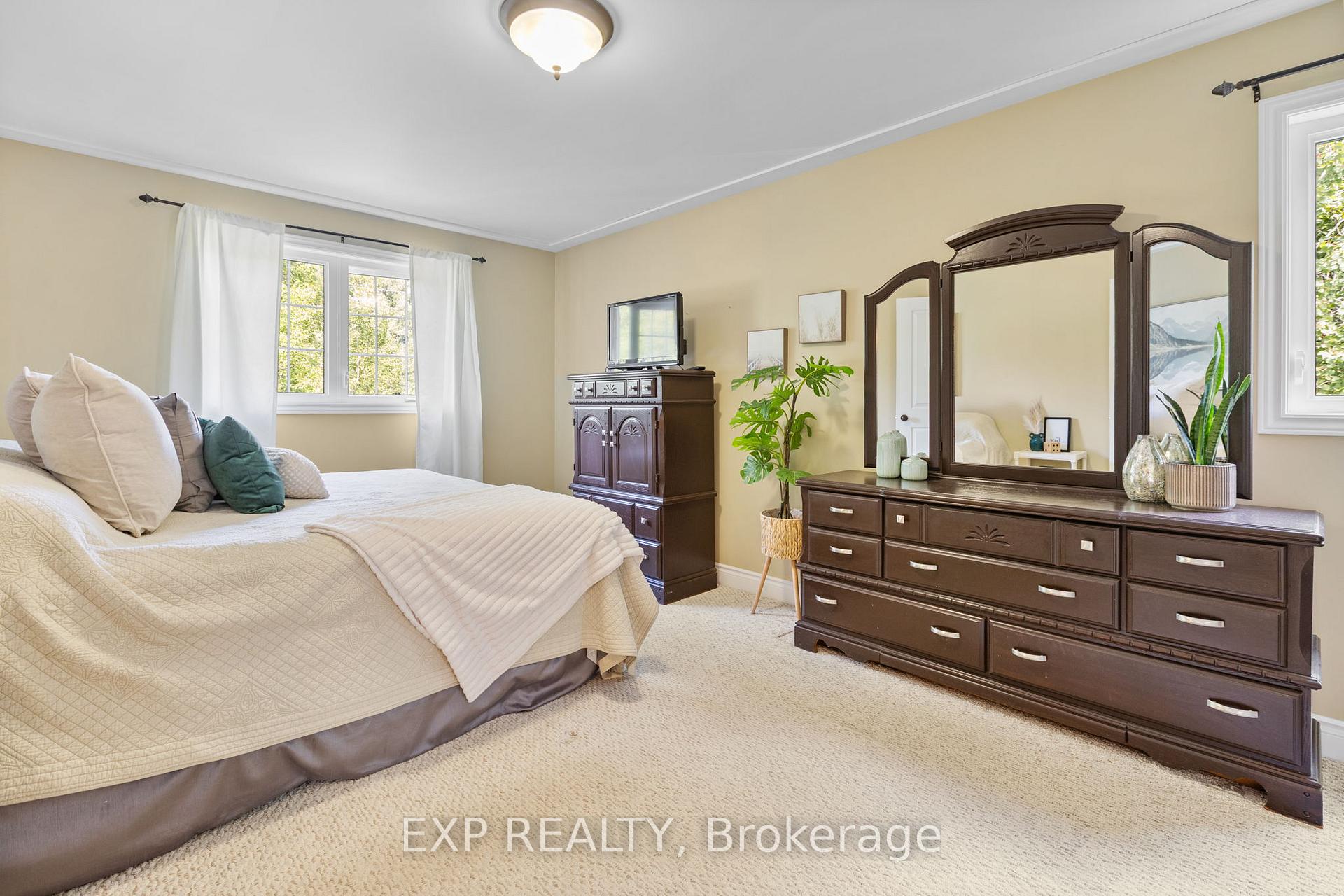 Photo 13 of 8325 Albert Bouwers Circle, Ottawa, Osgoode Twp North of Reg Rd 6 — HOMEH
