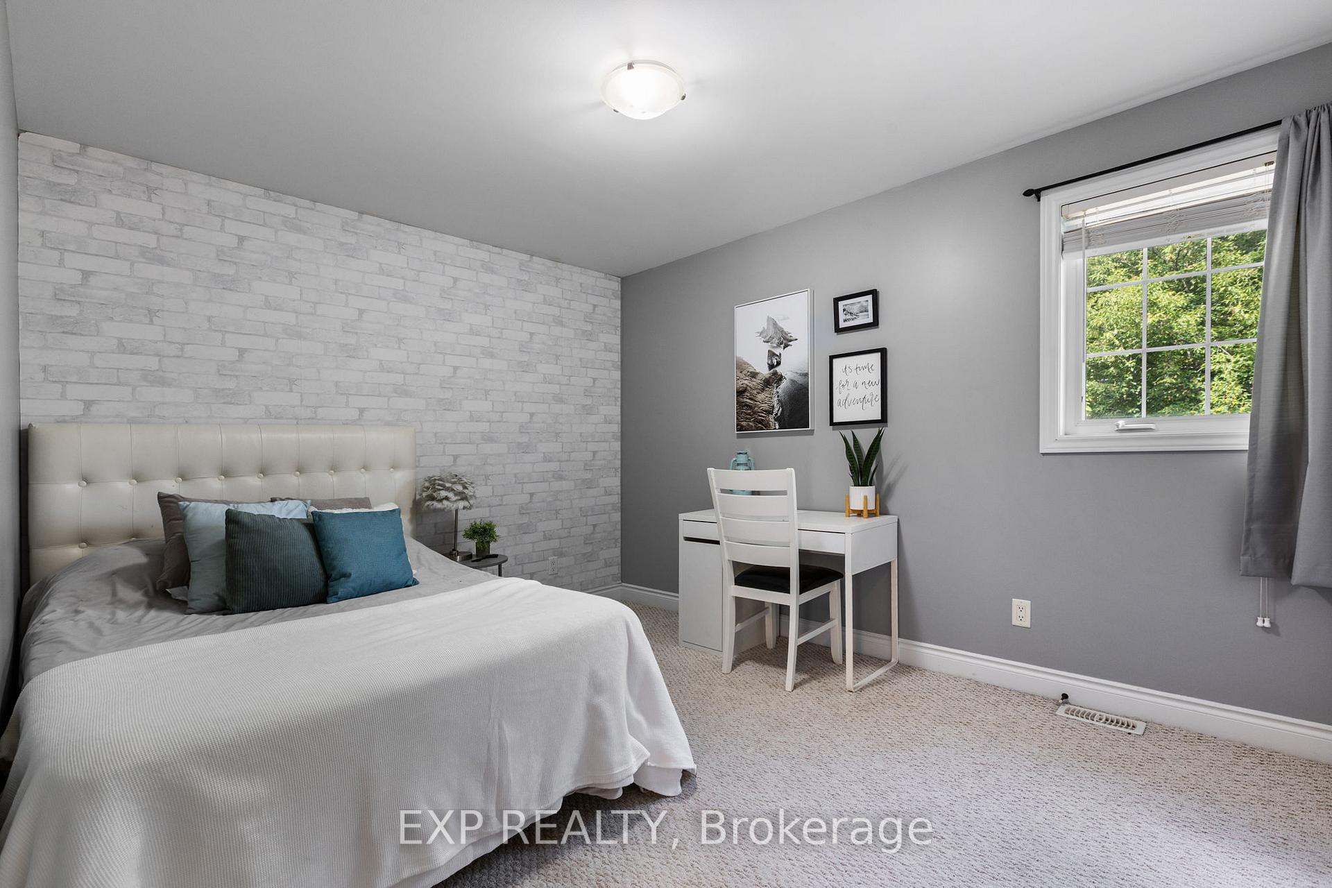 Photo 17 of 8325 Albert Bouwers Circle, Ottawa, Osgoode Twp North of Reg Rd 6 — HOMEH