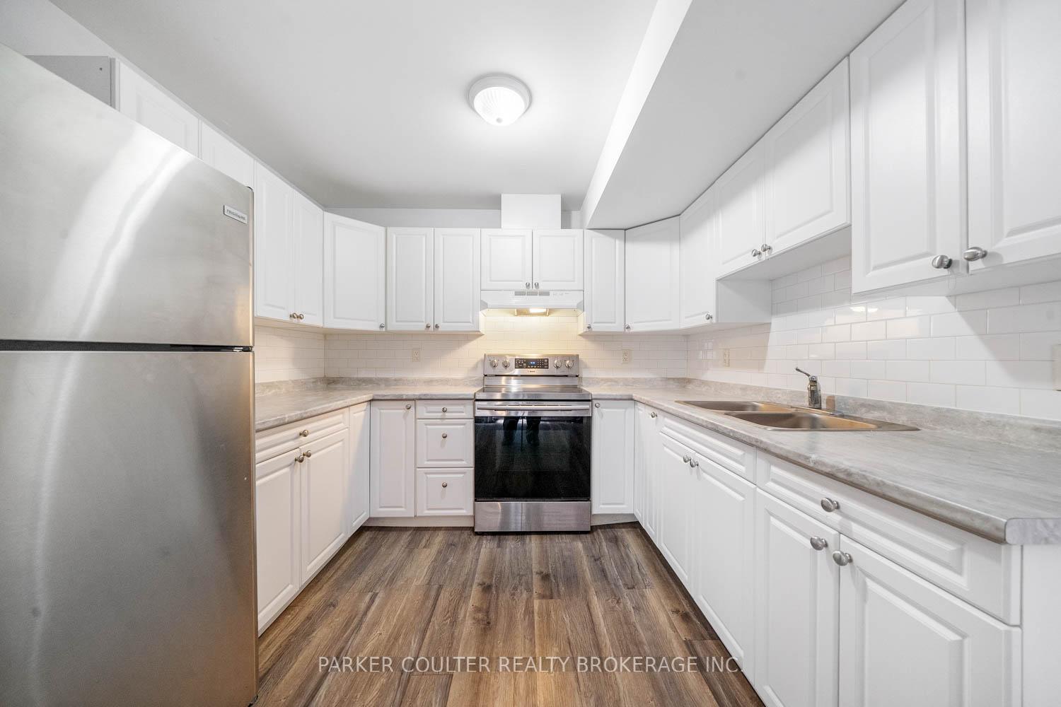 Photo 14 of 150 Daphne Crescent, Barrie, Cundles East — HOMEH