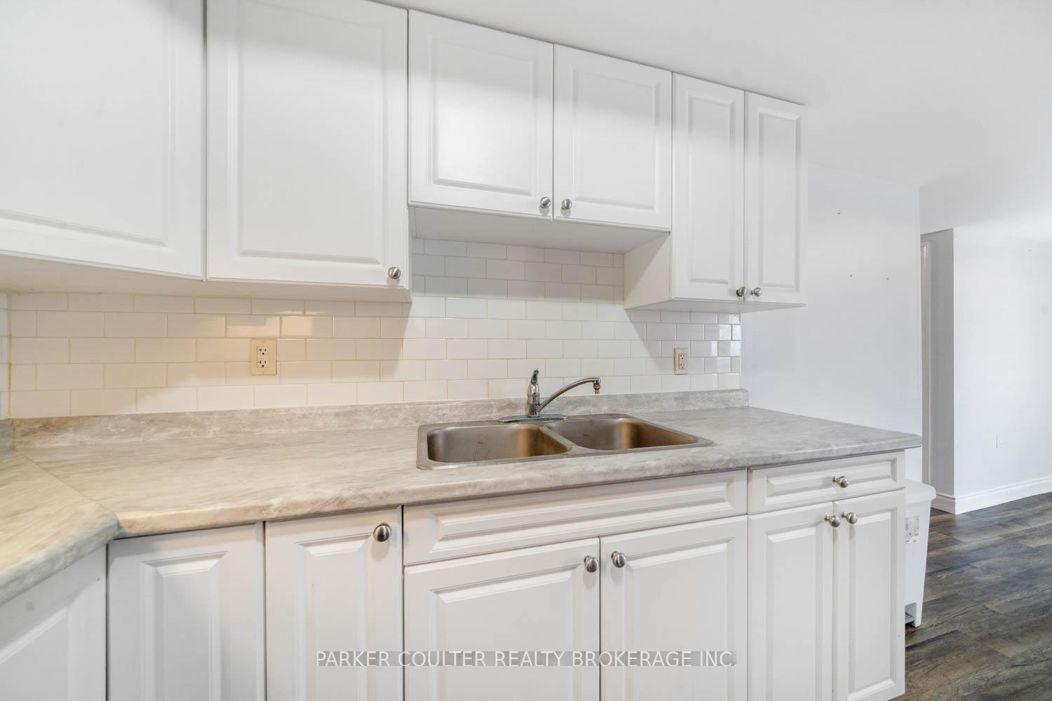 Photo 18 of 150 Daphne Crescent, Barrie, Cundles East — HOMEH
