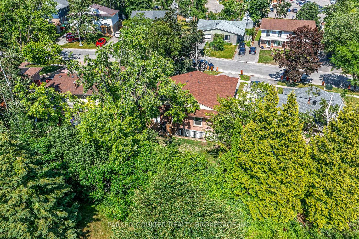Photo 38 of 150 Daphne Crescent, Barrie, Cundles East — HOMEH
