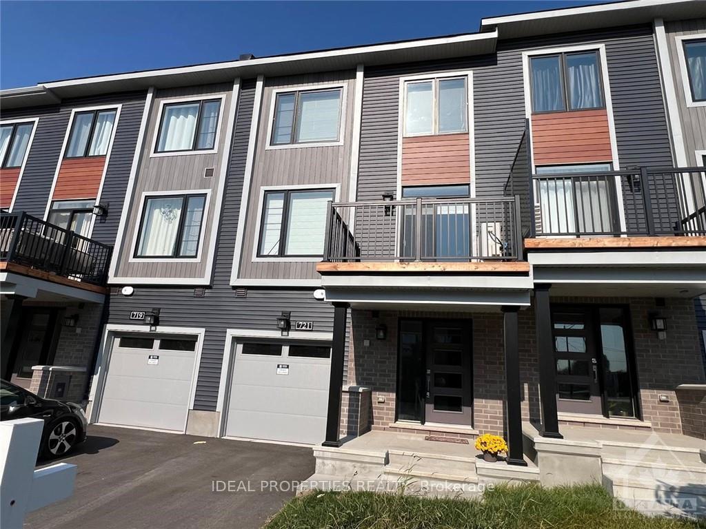 Photo 2 of 721 Lurgan Way, Ottawa, Barrhaven - Half Moon Bay — HOMEH