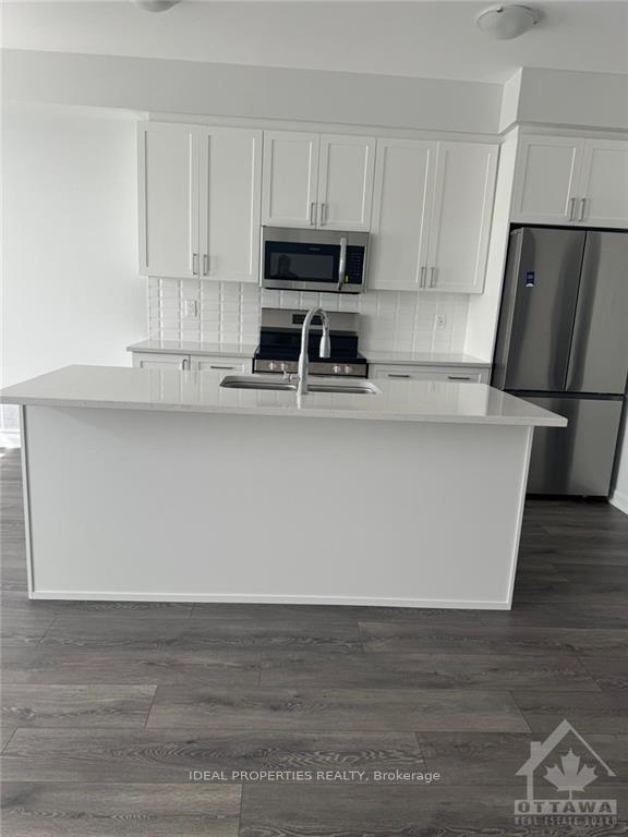 Photo 9 of 721 Lurgan Way, Ottawa, Barrhaven - Half Moon Bay — HOMEH