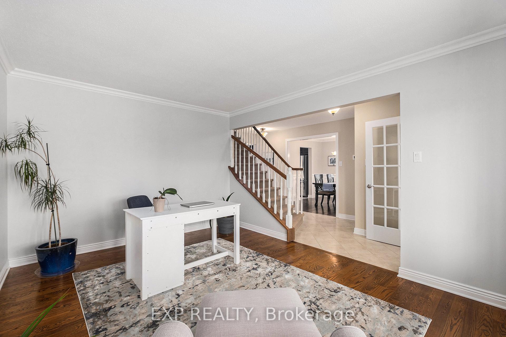 Photo 5 of 13 Pepperrall Crescent, Ottawa, Barrhaven - Heritage Park — HOMEH