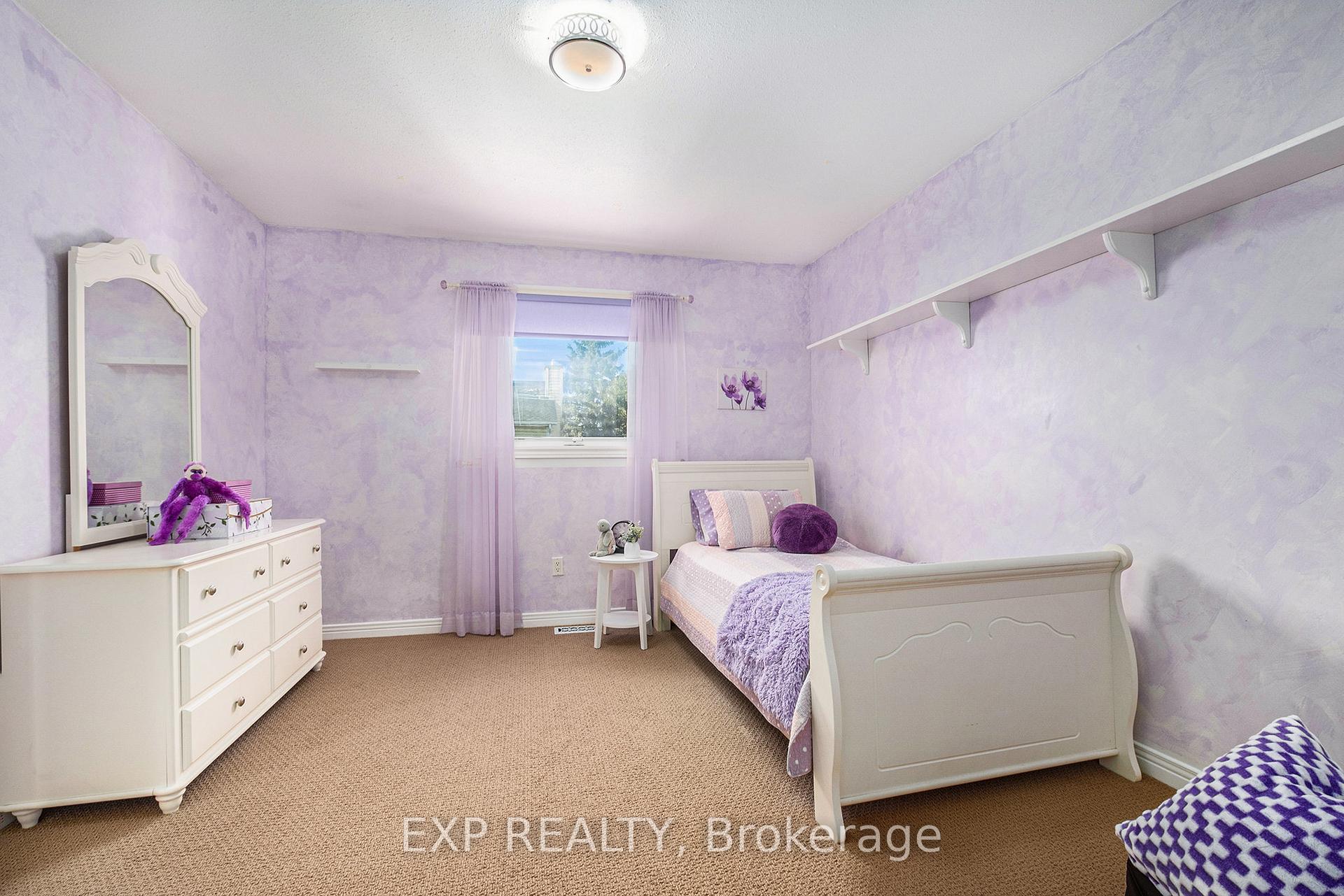 Photo 25 of 13 Pepperrall Crescent, Ottawa, Barrhaven - Heritage Park — HOMEH
