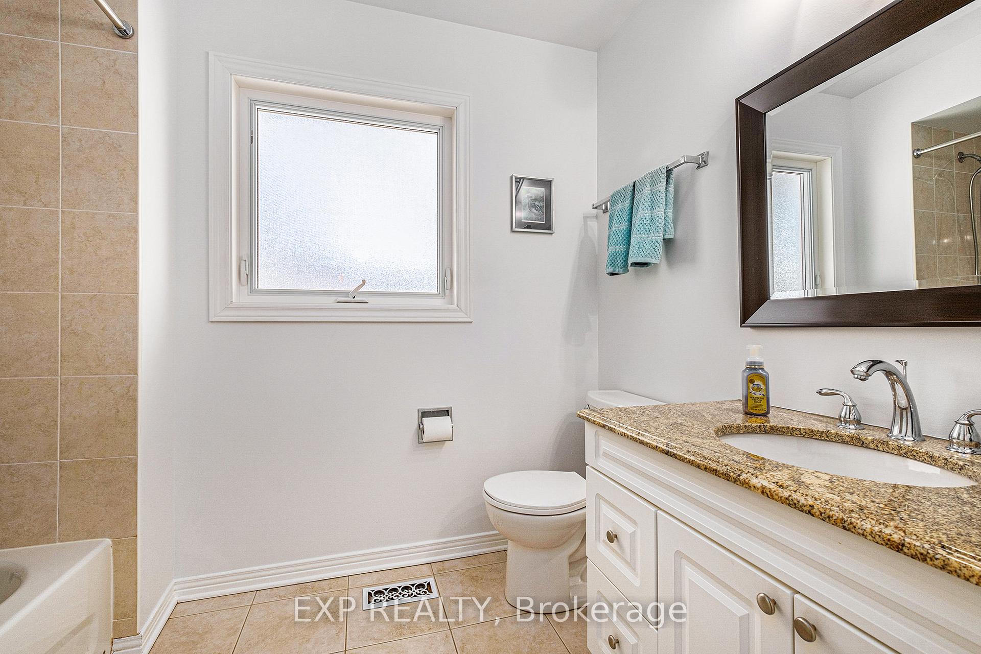 Photo 26 of 13 Pepperrall Crescent, Ottawa, Barrhaven - Heritage Park — HOMEH
