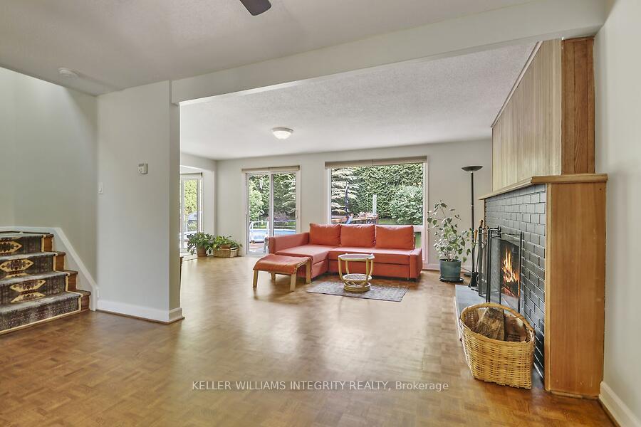 Photo 10 of 58 Lindhurst Crescent, Ottawa, Briargreen — HOMEH