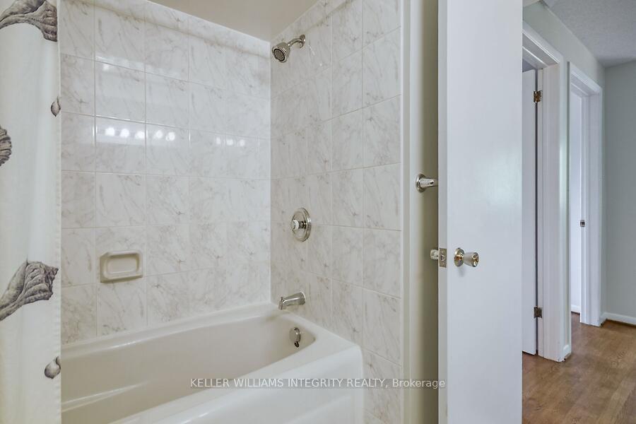 Photo 30 of 58 Lindhurst Crescent, Ottawa, Briargreen — HOMEH