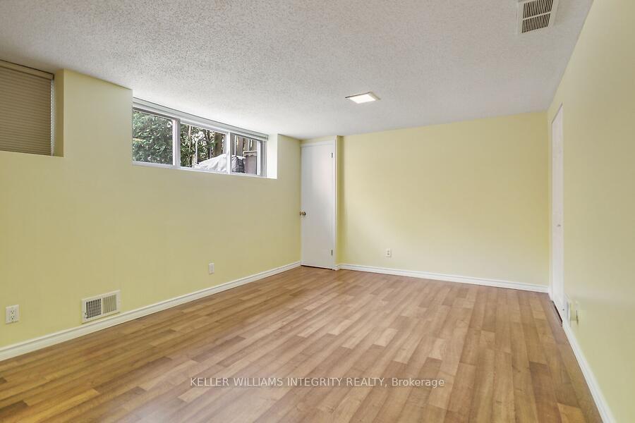 Photo 21 of 58 Lindhurst Crescent, Ottawa, Briargreen — HOMEH