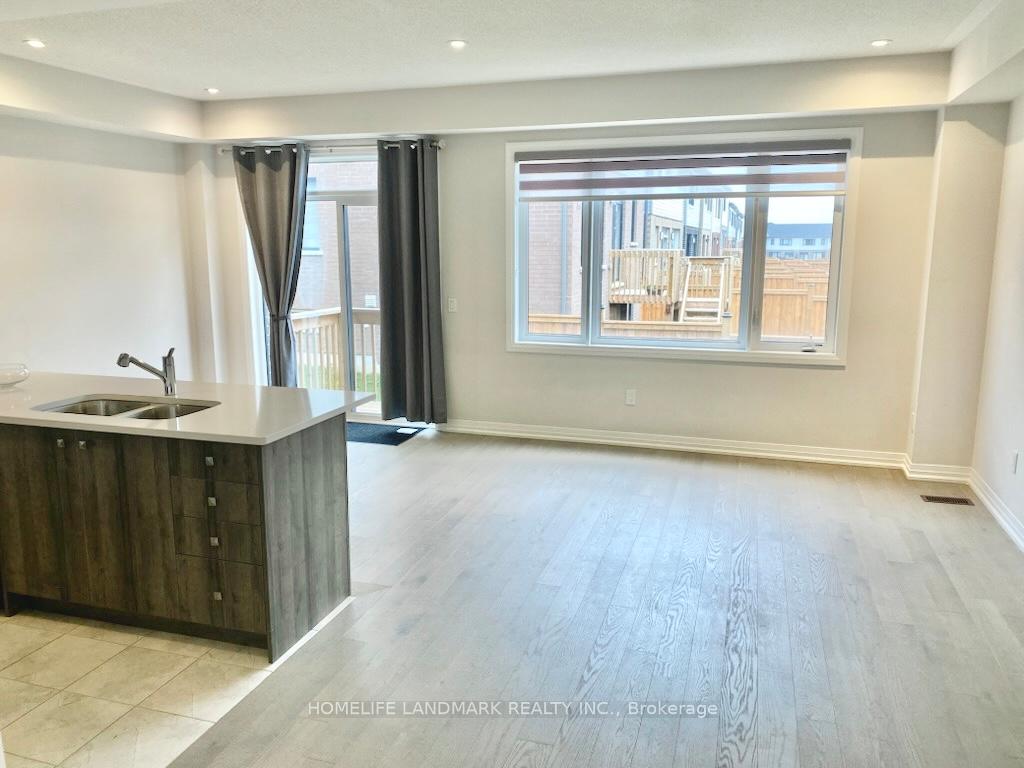 Photo 3 of 109 Yale Drive, Hamilton, Mount Hope — HOMEH
