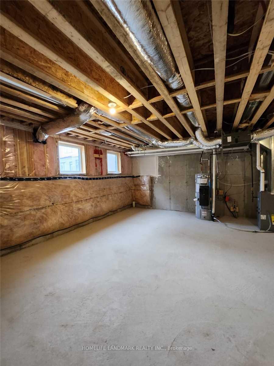 Photo 19 of 109 Yale Drive, Hamilton, Mount Hope — HOMEH