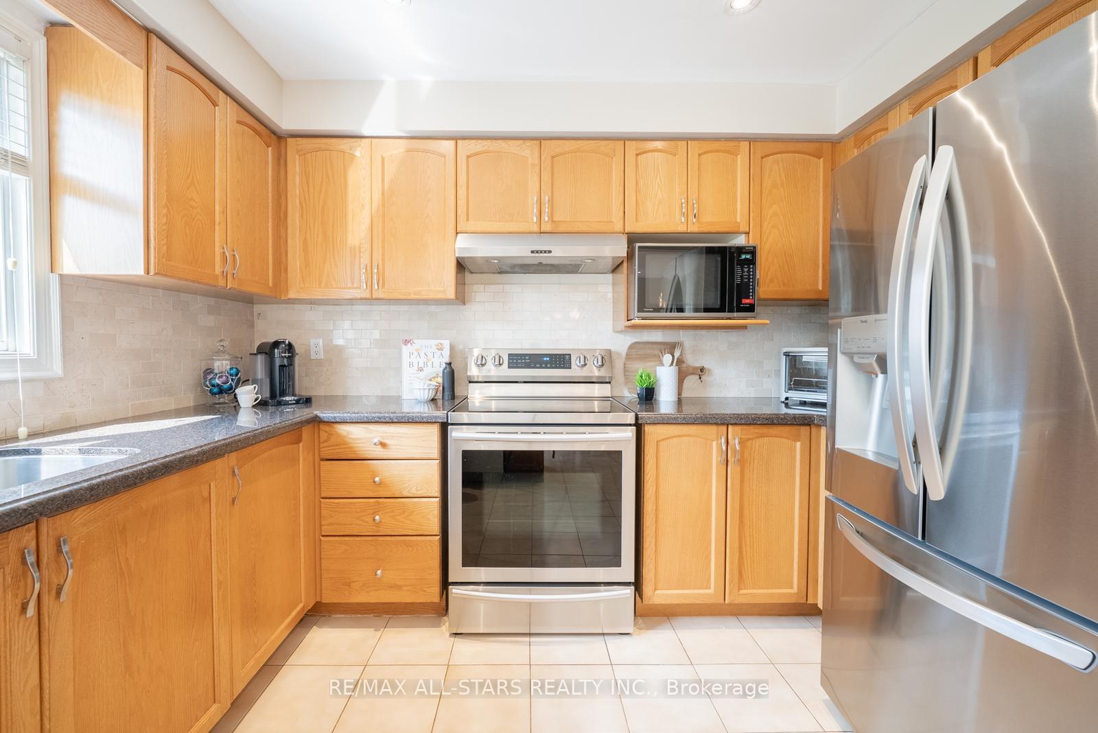Photo 27 of 33 Dundee Crescent, Markham, Village Green-South Unionville — HOMEH