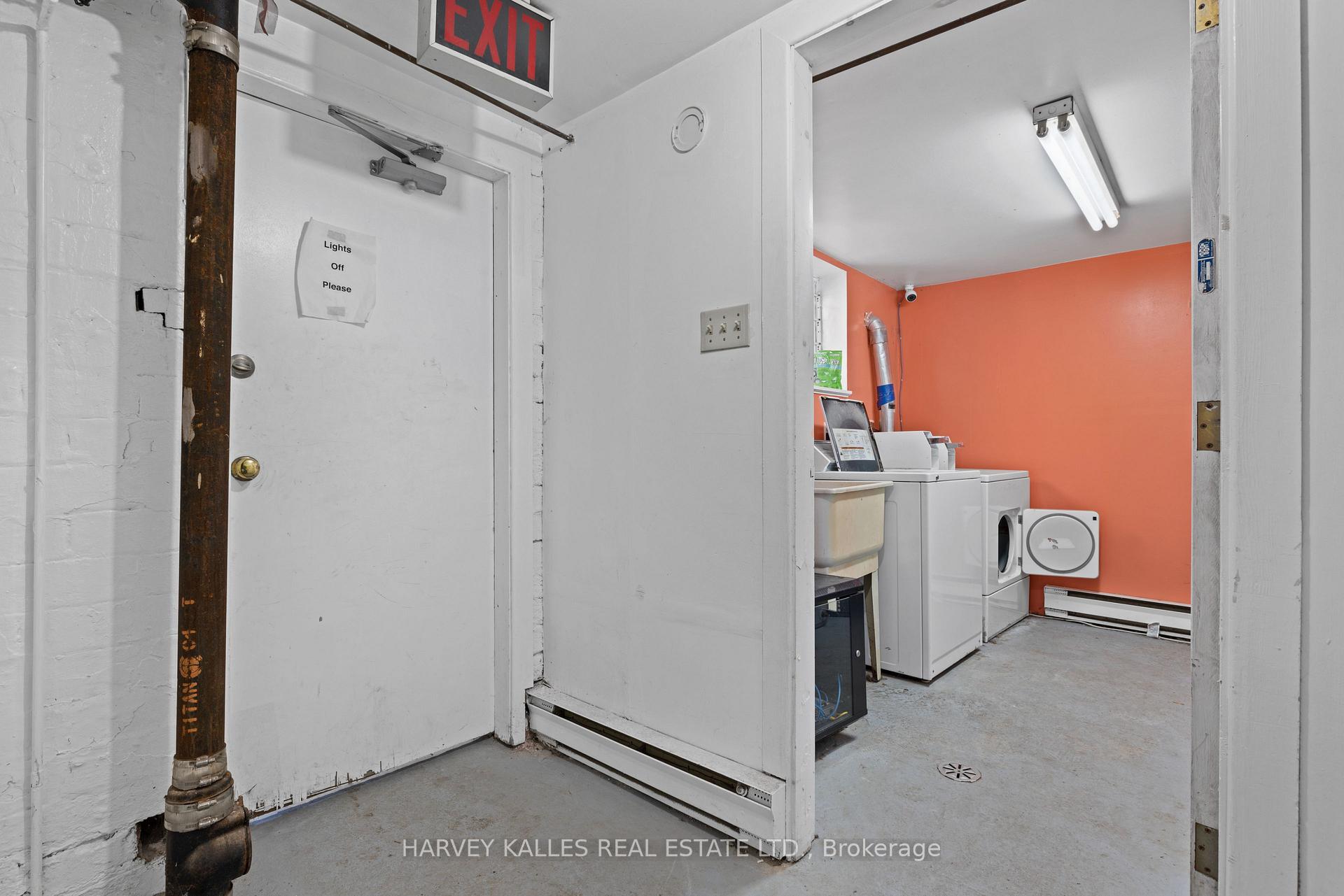 Photo 9 of 105 Pembroke Street, Toronto, Moss Park — HOMEH