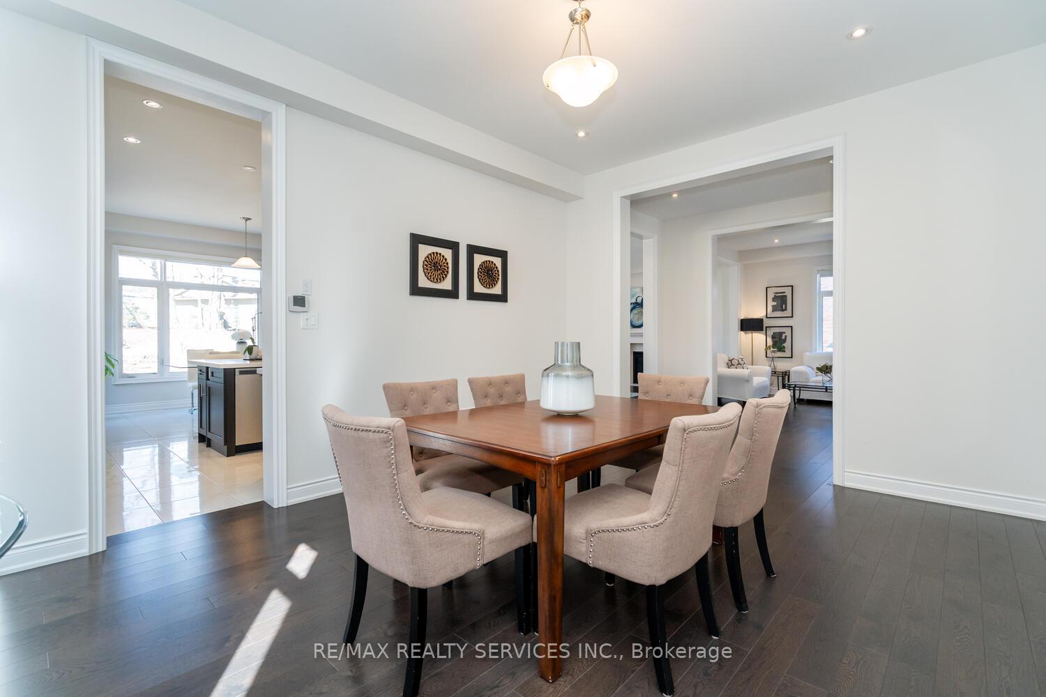 Photo 27 of 945 Pondcliffe Court, Kitchener — HOMEH