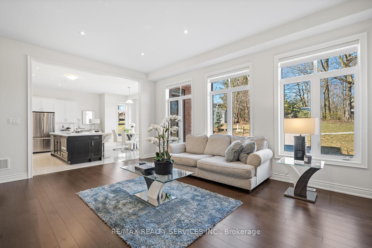 Photo 19 of 945 Pondcliffe Court, Kitchener — HOMEH
