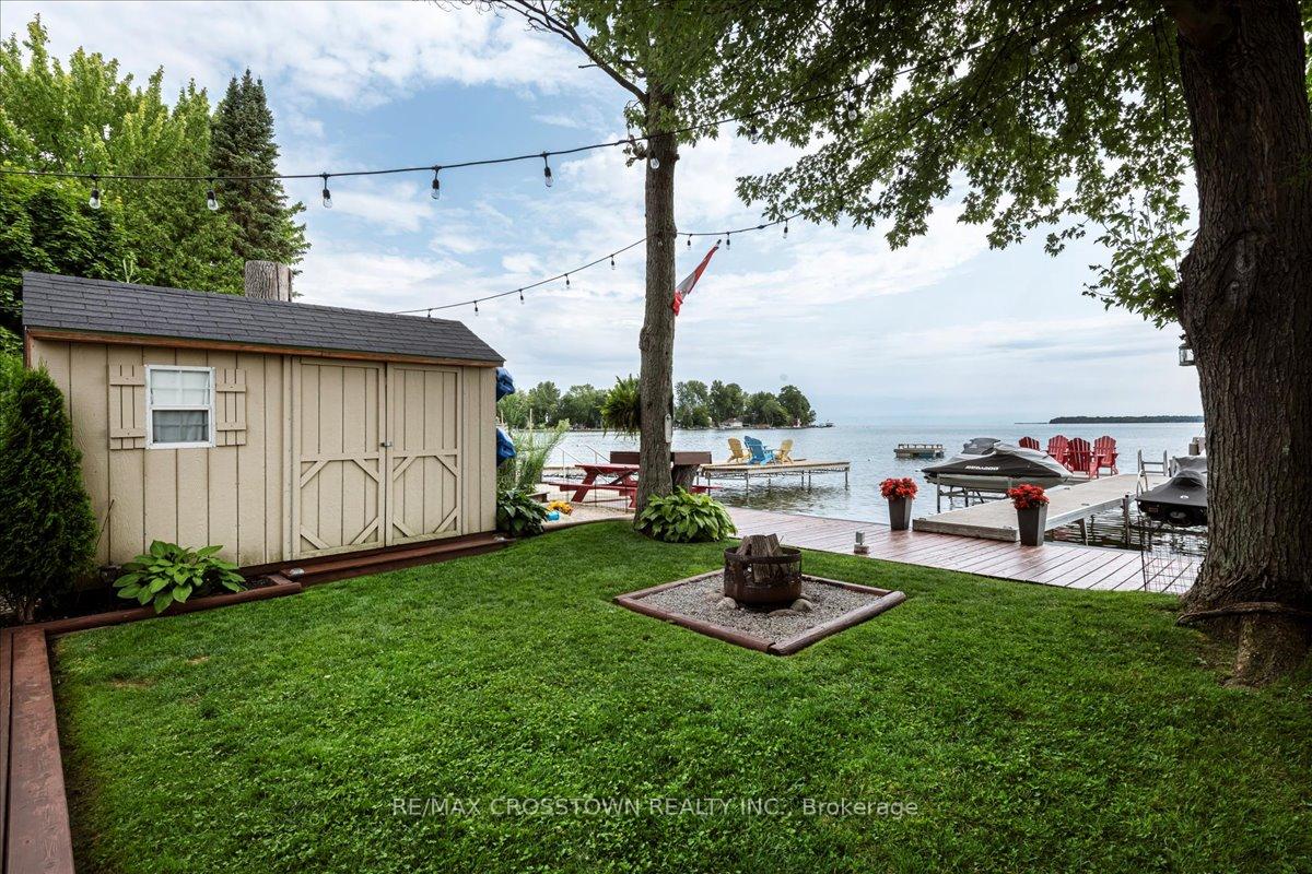 Photo 4 of 2301 Crystal Beach Road, Innisfil, Alcona — HOMEH