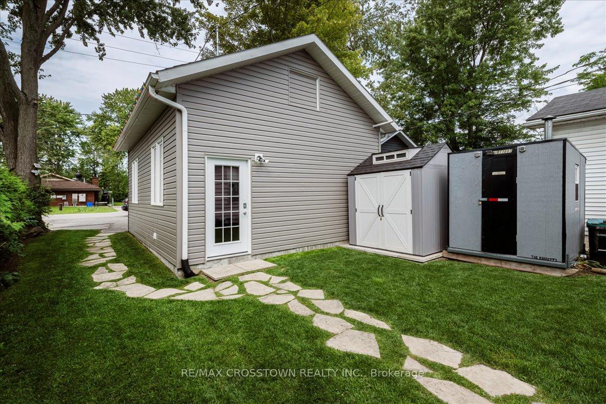 Photo 22 of 2301 Crystal Beach Road, Innisfil, Alcona — HOMEH