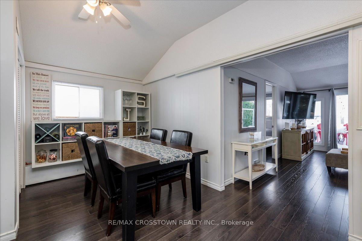 Photo 5 of 2301 Crystal Beach Road, Innisfil, Alcona — HOMEH
