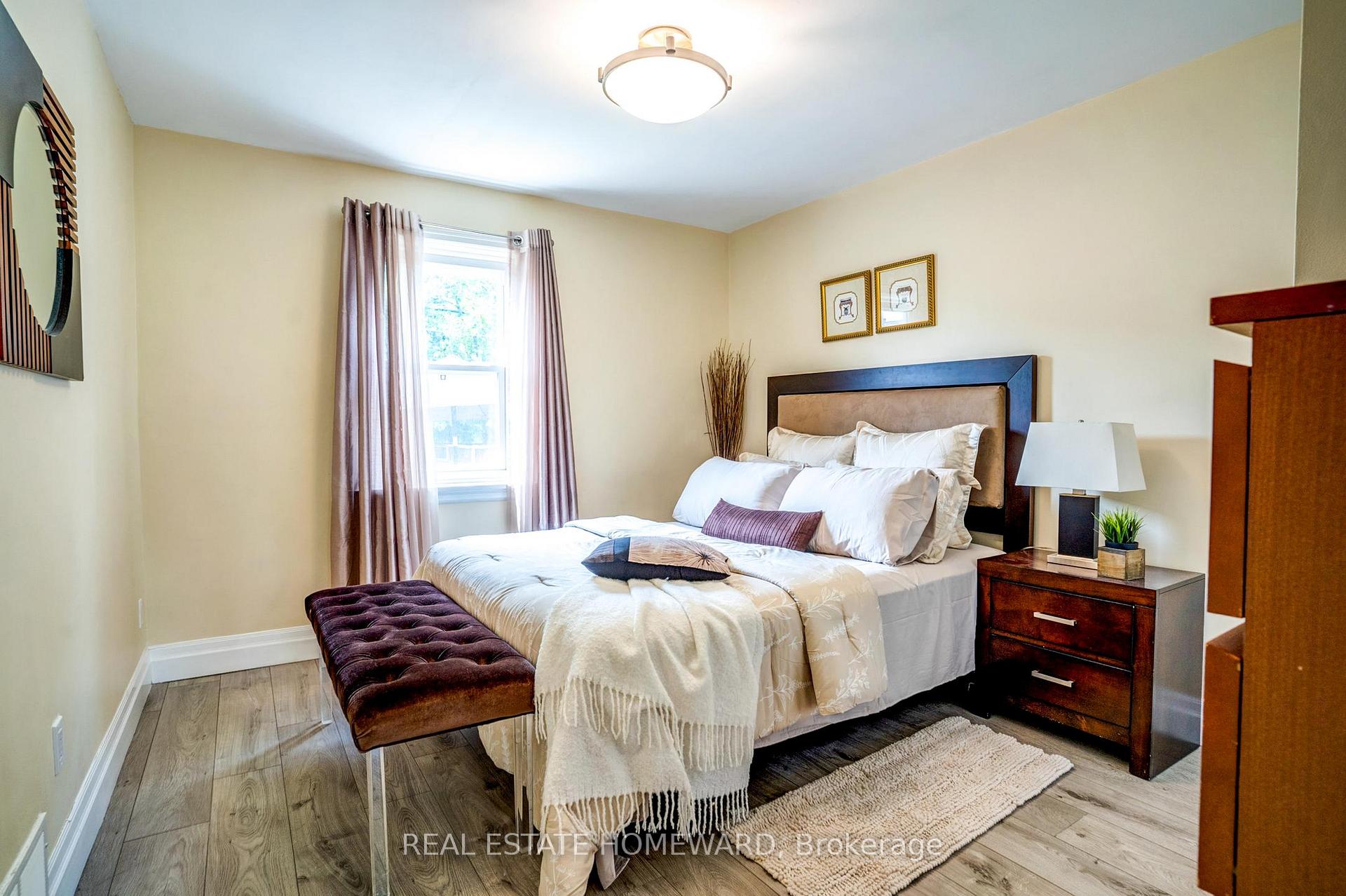 Photo 14 of 39 Galbraith Avenue, Toronto, O'Connor-Parkview — HOMEH