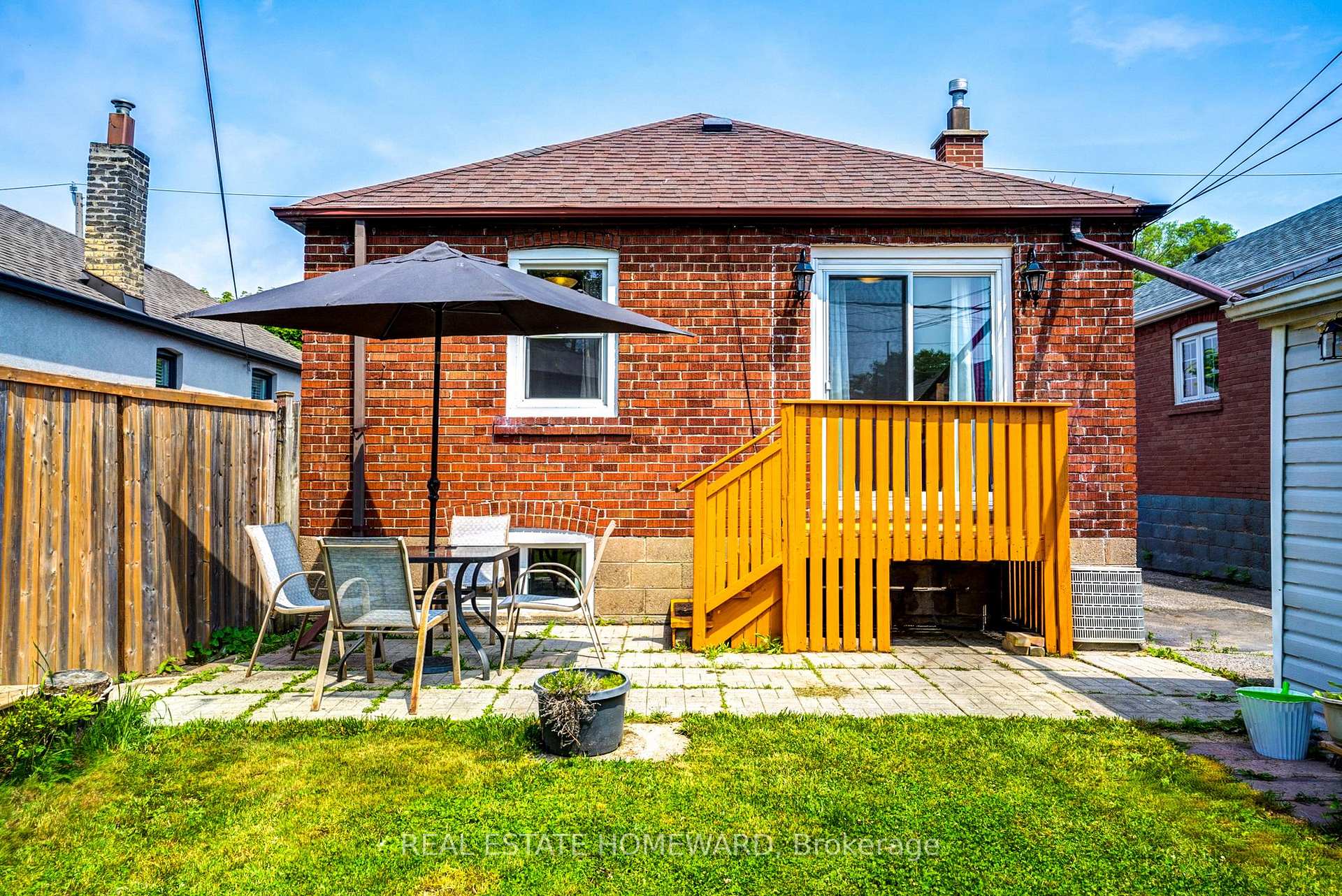 Photo 8 of 39 Galbraith Avenue, Toronto, O'Connor-Parkview — HOMEH