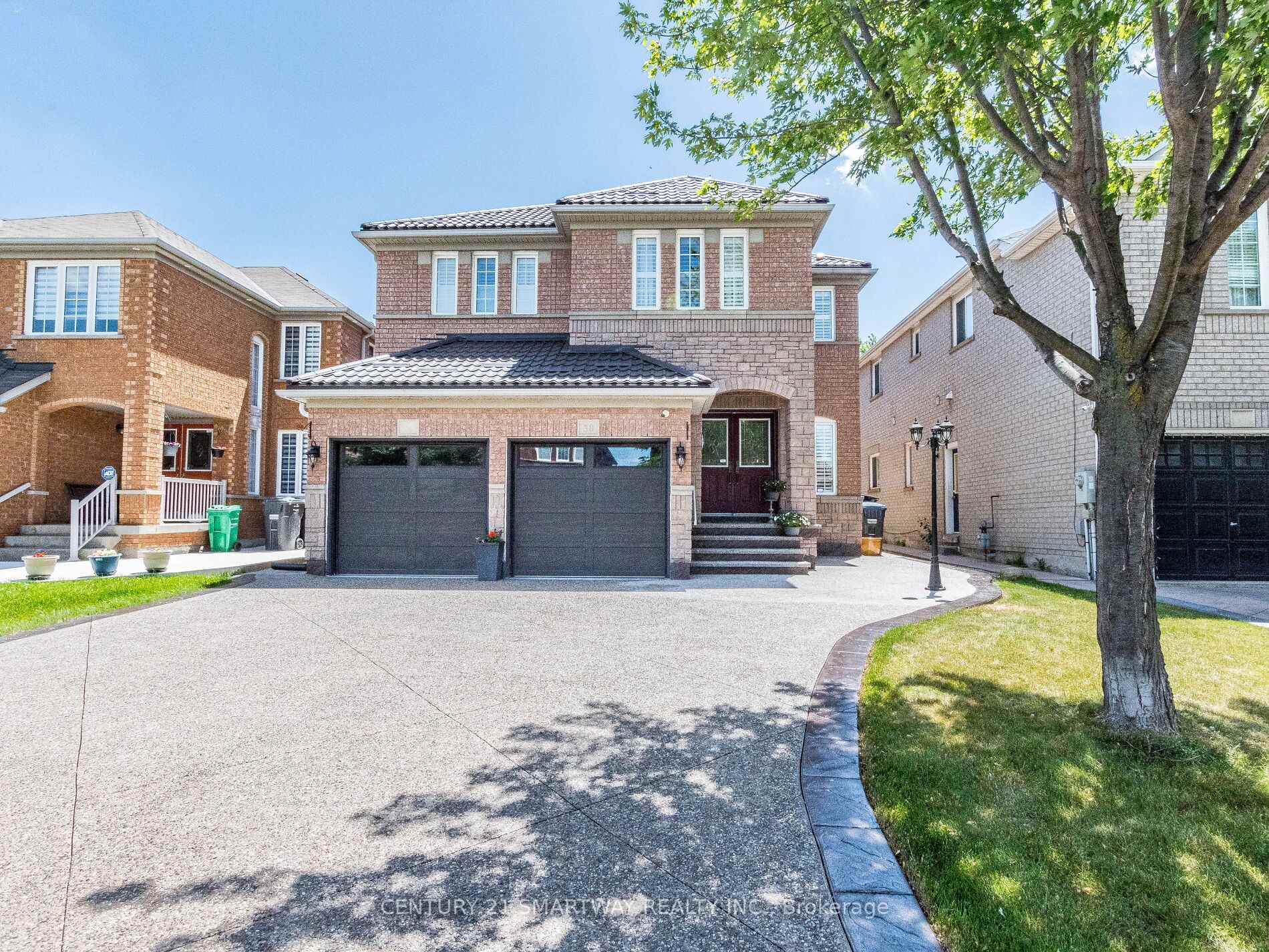 Front of 38 Bottlebrush Drive