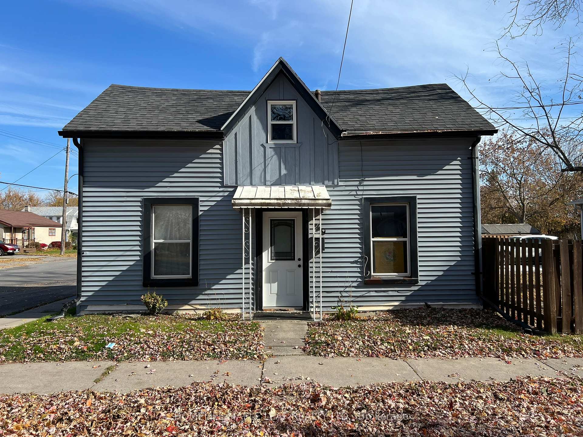 Photo 4 of 59 Geddes Street, Belleville, Belleville Ward — HOMEH
