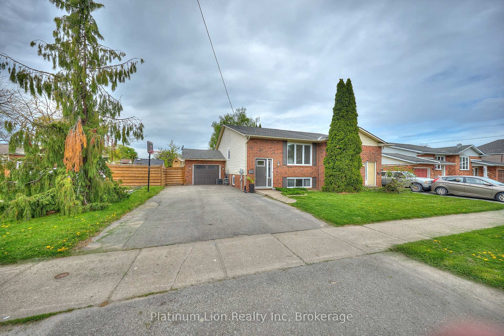 Front of 3958 23rd Street
