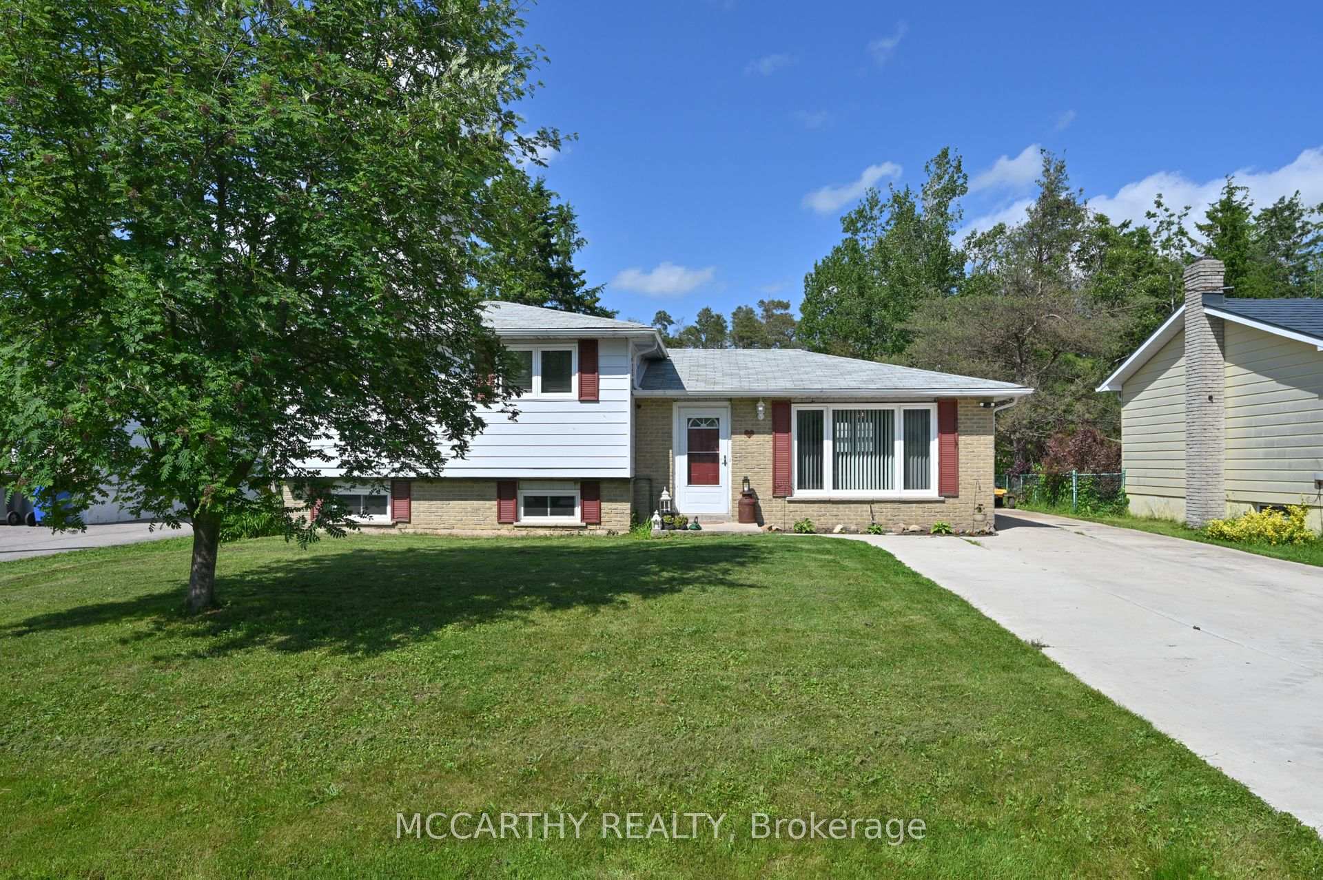 Front of 7 McDowell Street
