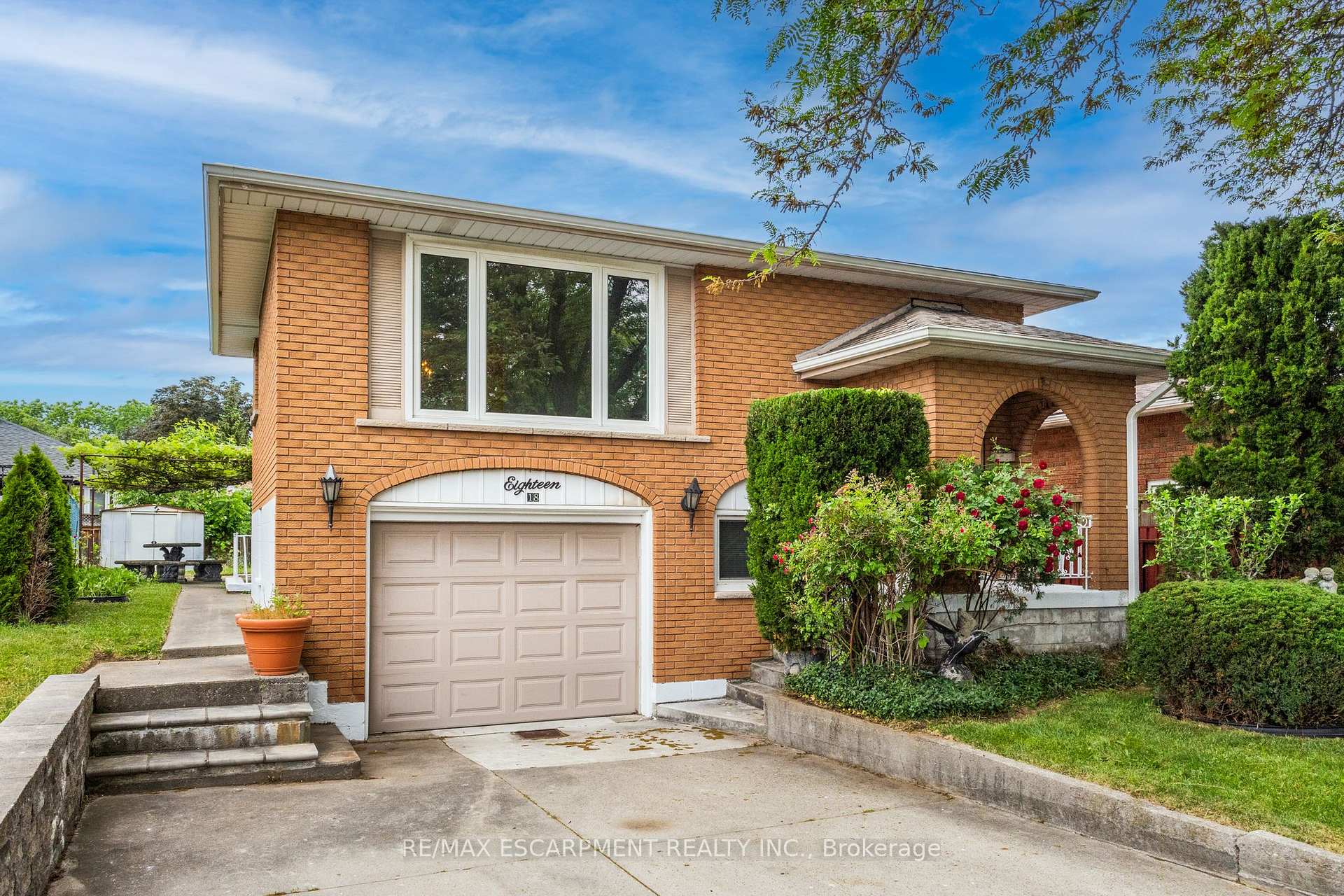 Front of 18 Renner Court