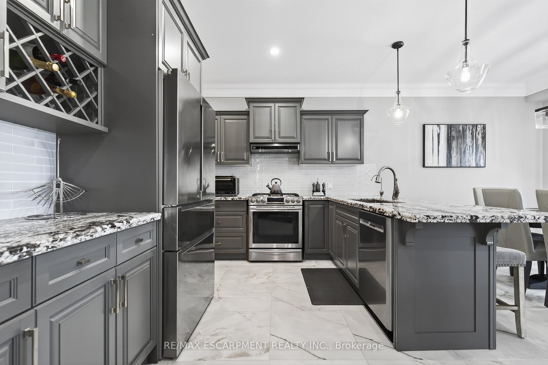 Photo 12 of 79 Assisi Street, Hamilton, Broughton — HOMEH