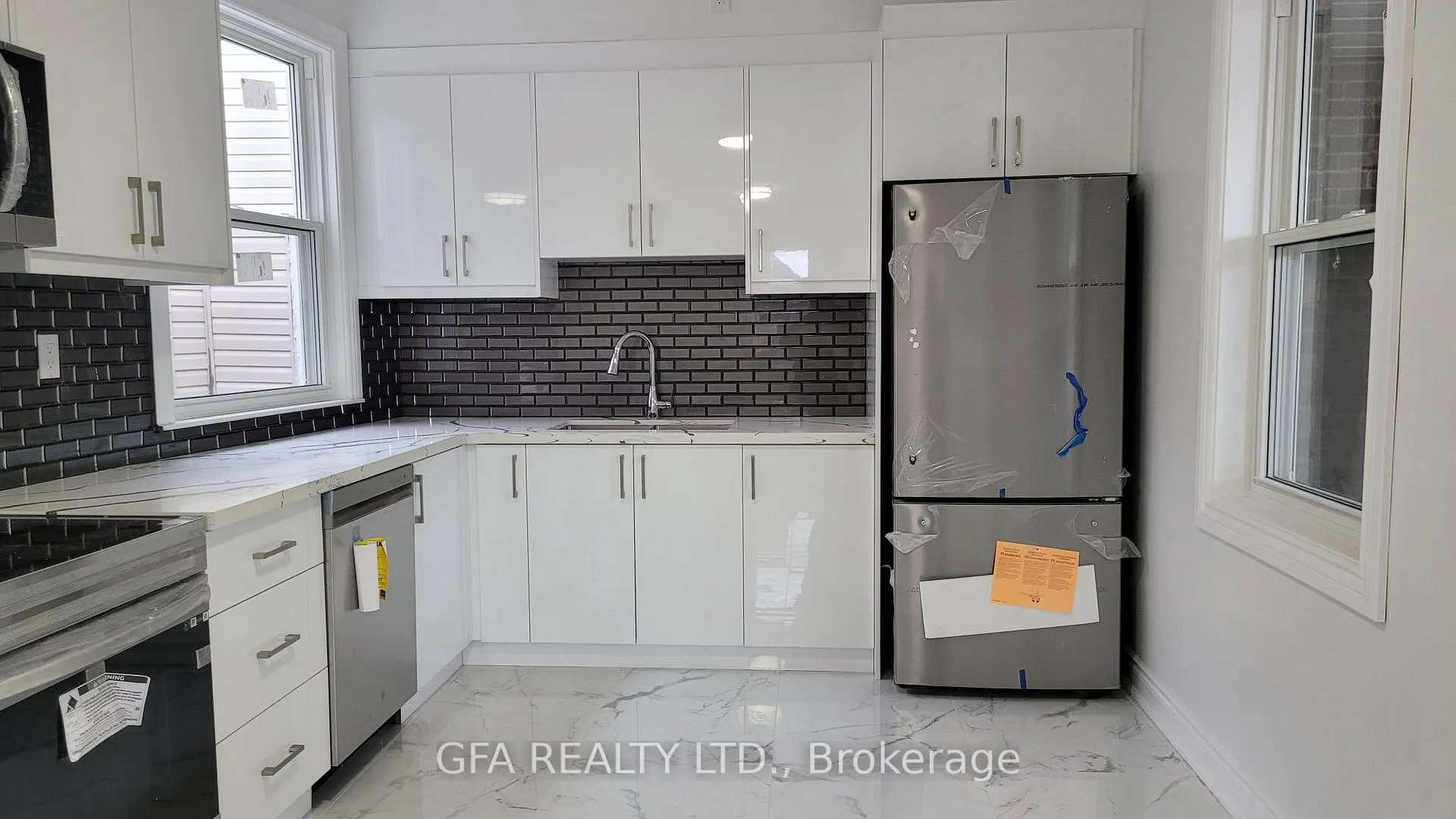 Photo 27 of Unit 1, 907 Barton Street E, Hamilton, Crown Point — HOMEH