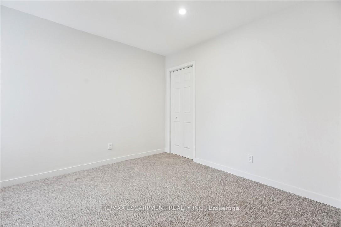 Photo 23 of 289 Wentworth Street N, Hamilton, Beasley — HOMEH