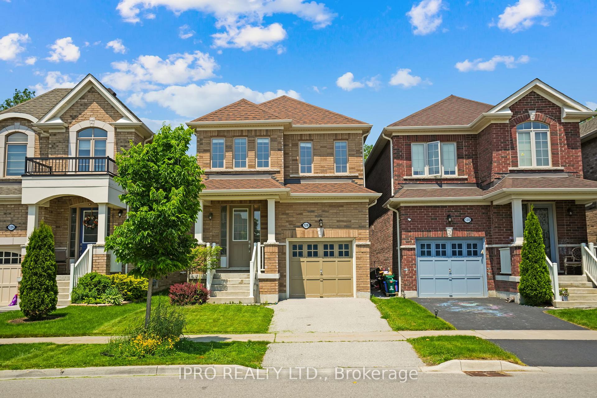 Front of 128 Bridlewood Boulevard