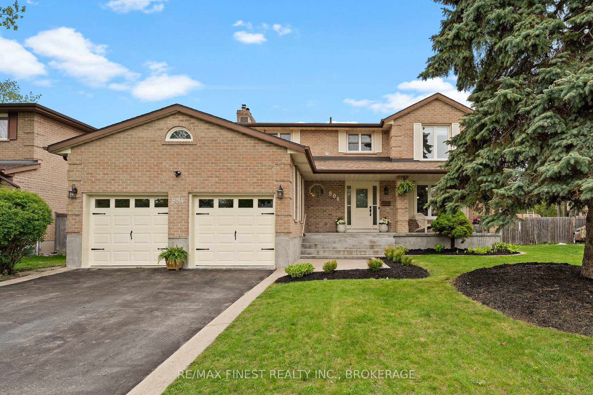 Photo 1 of 894 Rowantree Crescent, Kingston, North of Taylor-Kidd Blvd — HOMEH