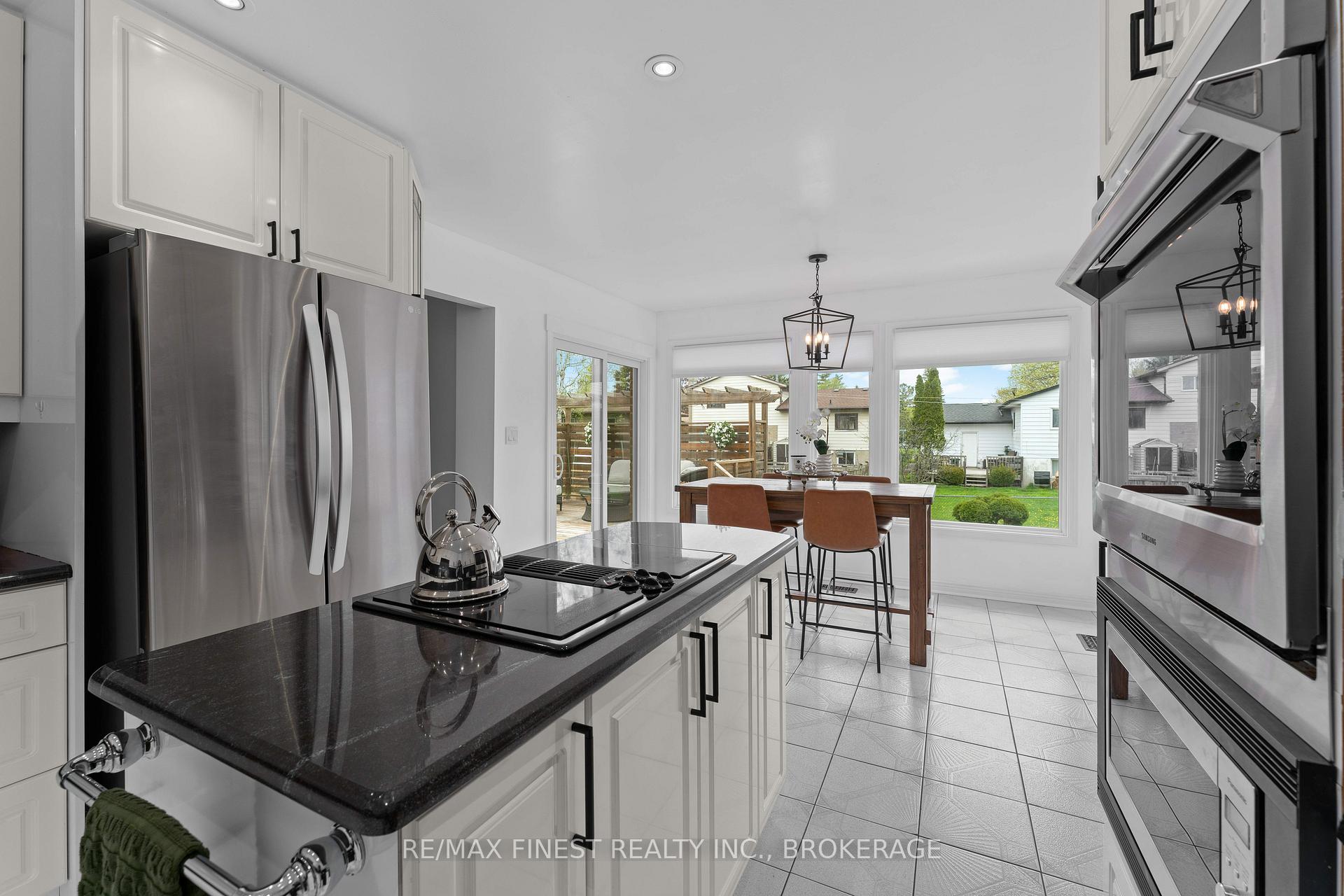 Photo 16 of 894 Rowantree Crescent, Kingston, North of Taylor-Kidd Blvd — HOMEH