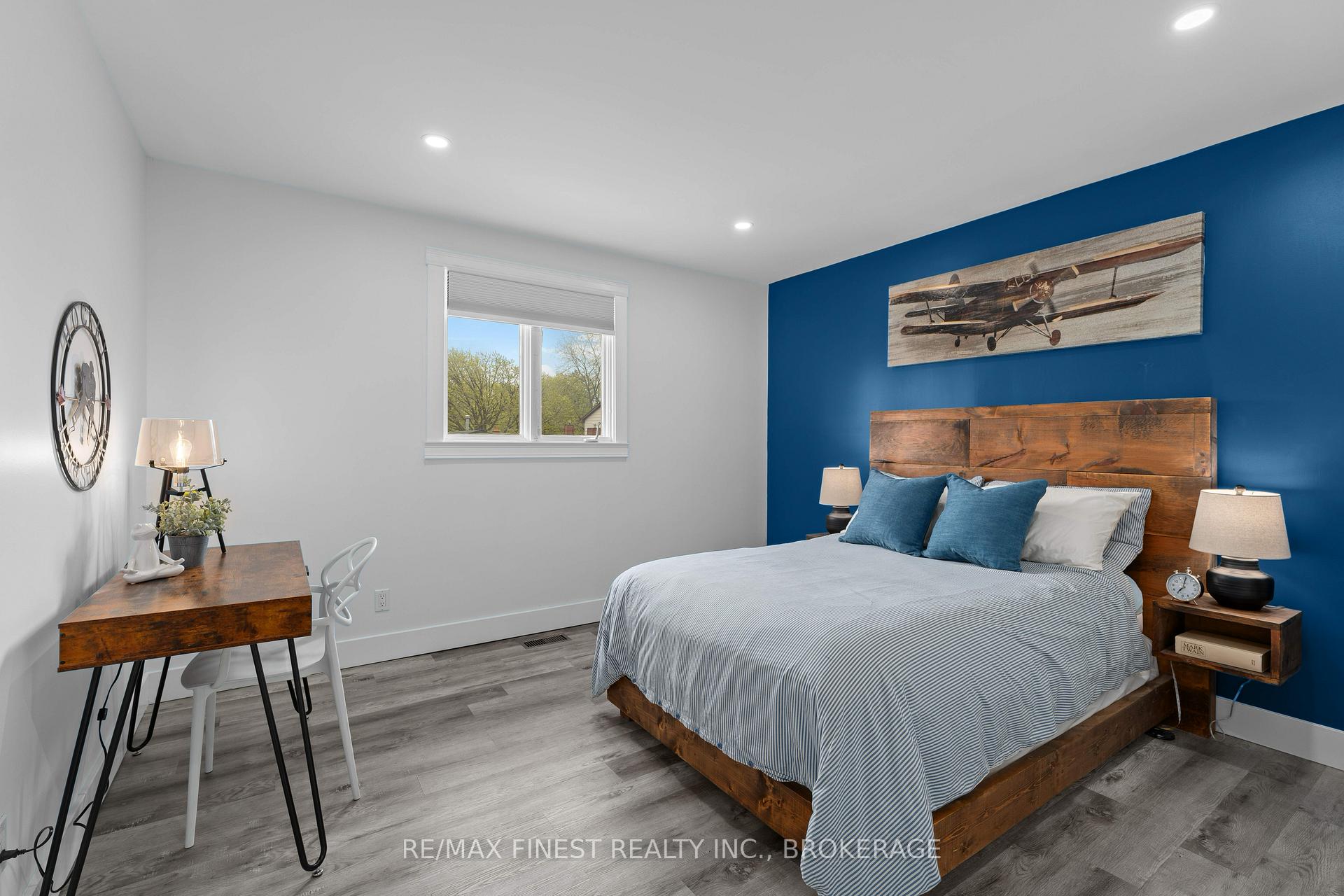 Photo 31 of 894 Rowantree Crescent, Kingston, North of Taylor-Kidd Blvd — HOMEH