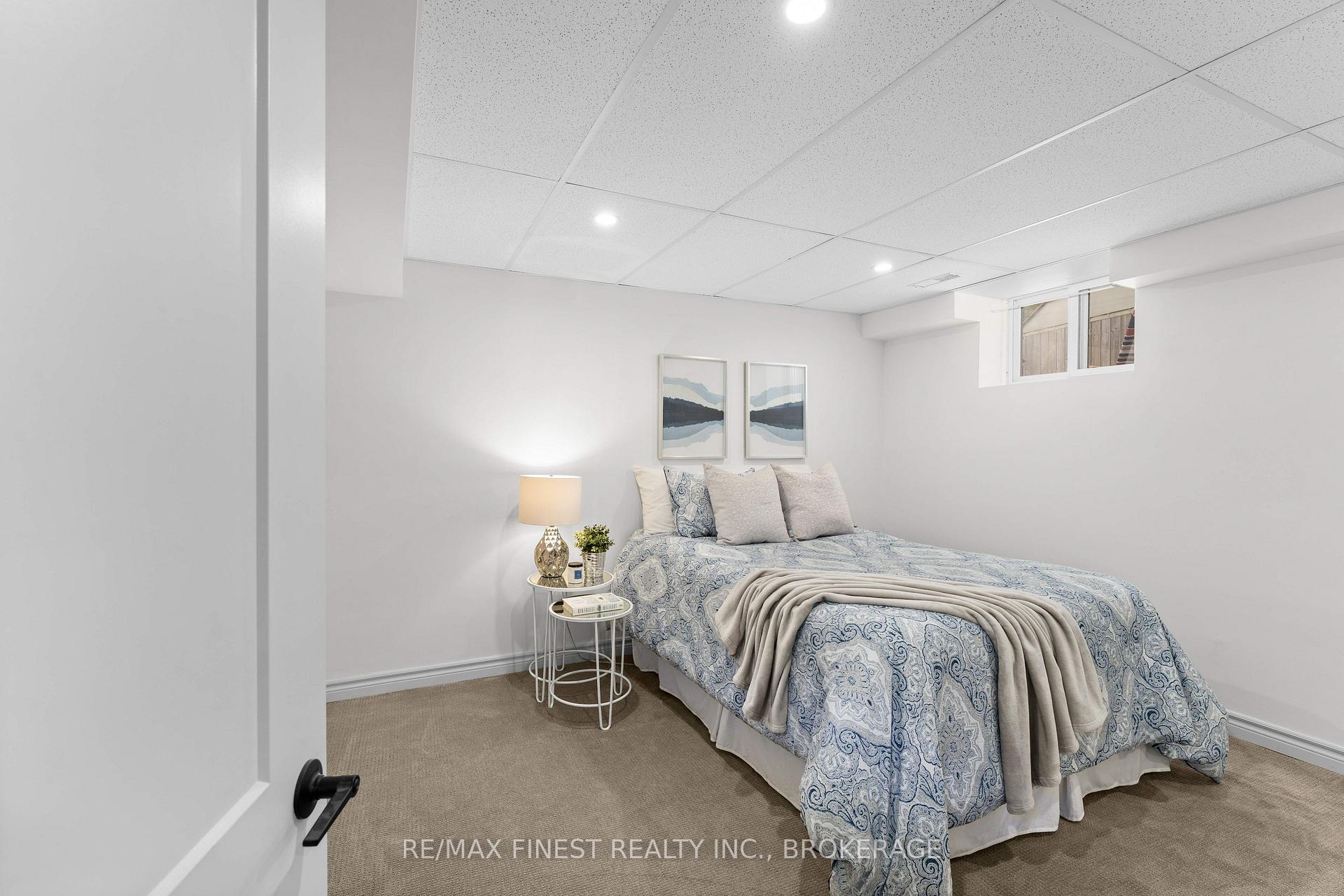 Photo 40 of 894 Rowantree Crescent, Kingston, North of Taylor-Kidd Blvd — HOMEH