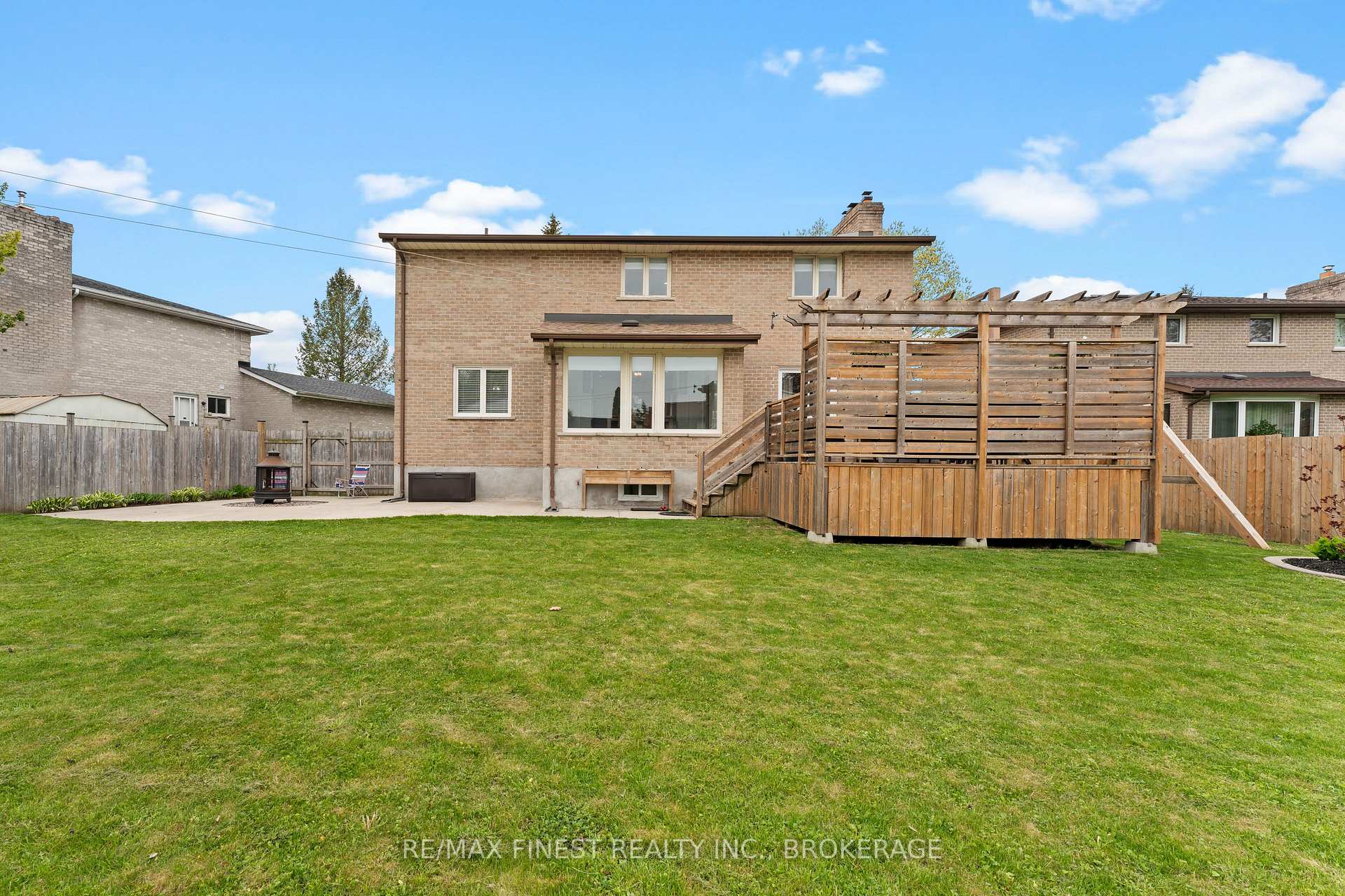 Photo 45 of 894 Rowantree Crescent, Kingston, North of Taylor-Kidd Blvd — HOMEH