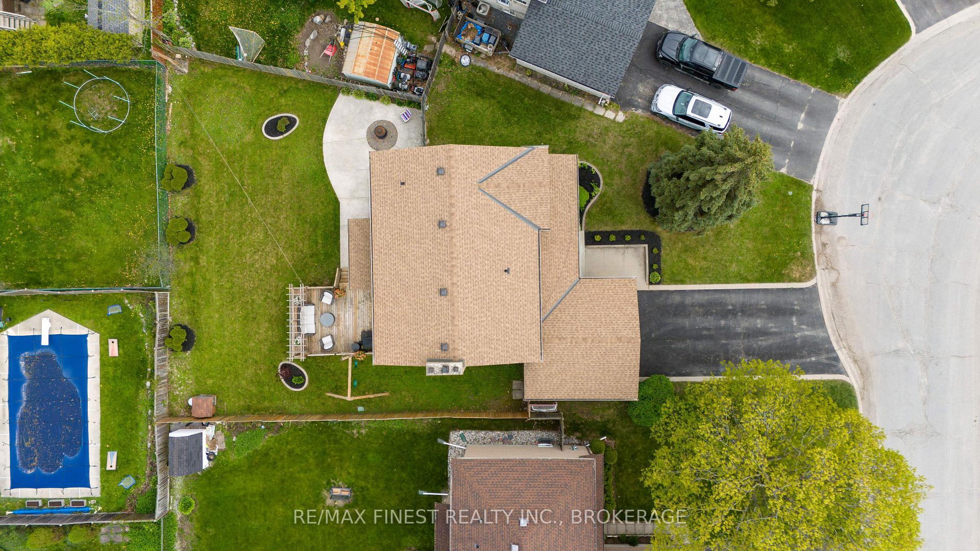 Photo 49 of 894 Rowantree Crescent, Kingston, North of Taylor-Kidd Blvd — HOMEH