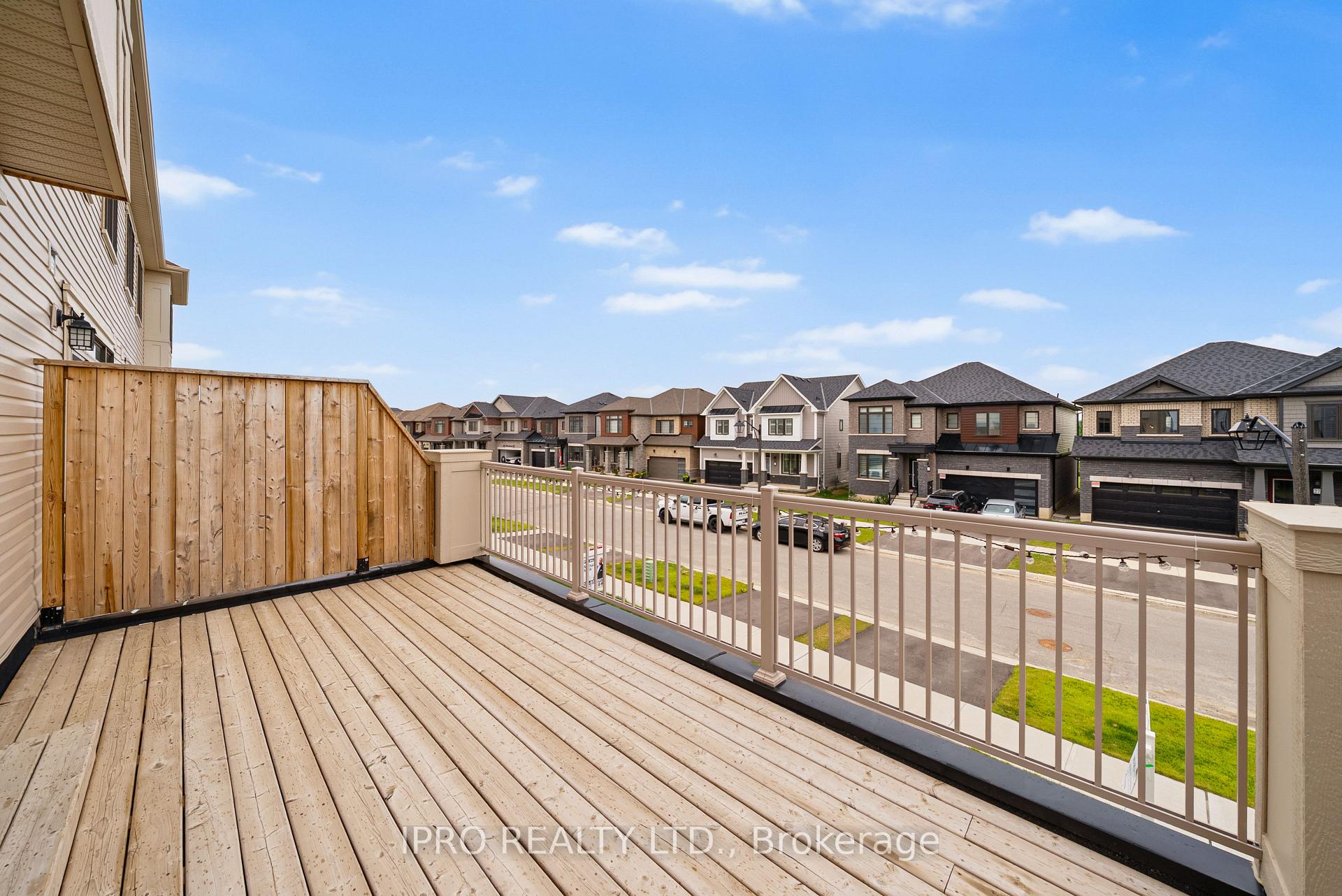 Photo 13 of 24 Bee Crescent, Brantford — HOMEH