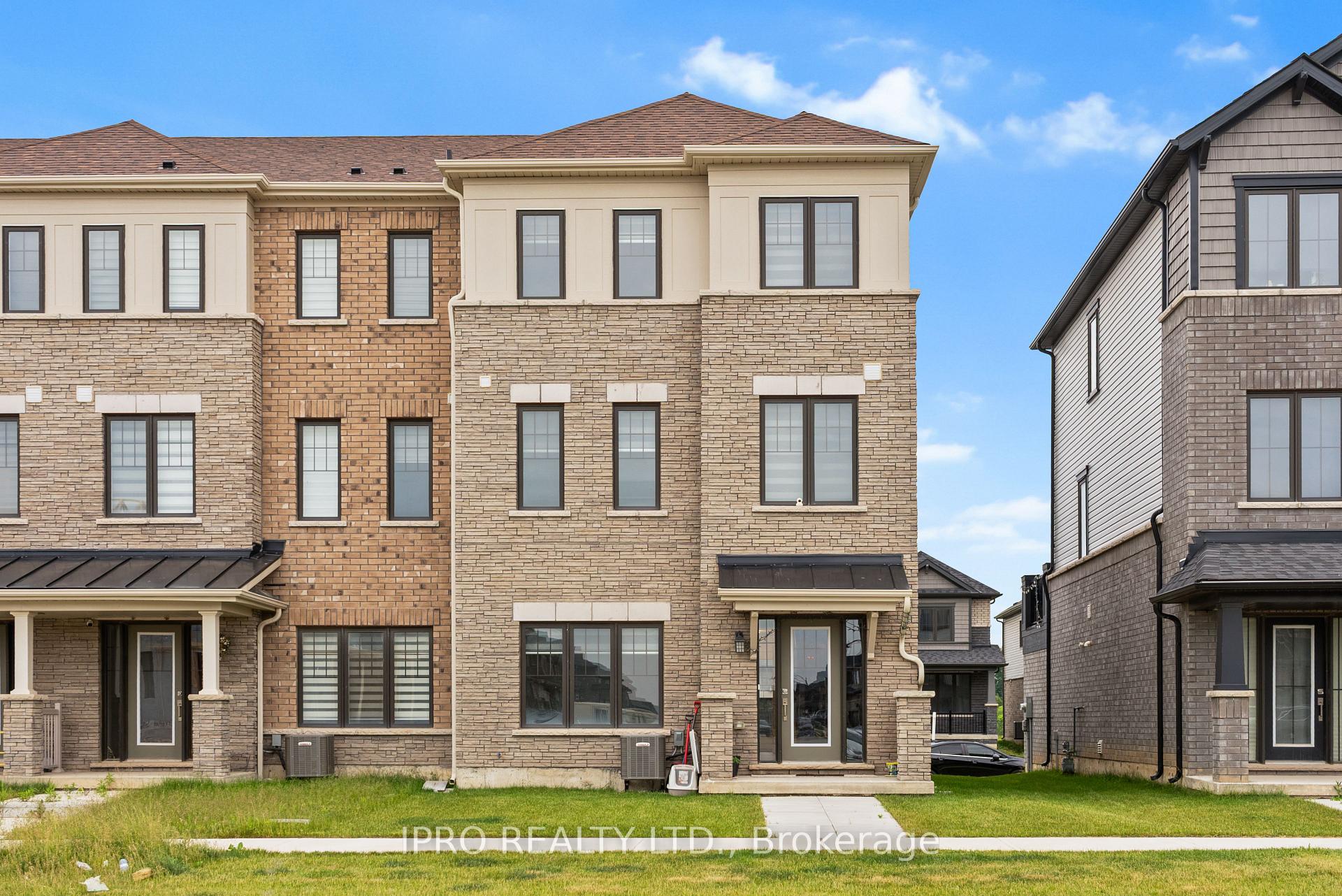 Photo 25 of 24 Bee Crescent, Brantford — HOMEH