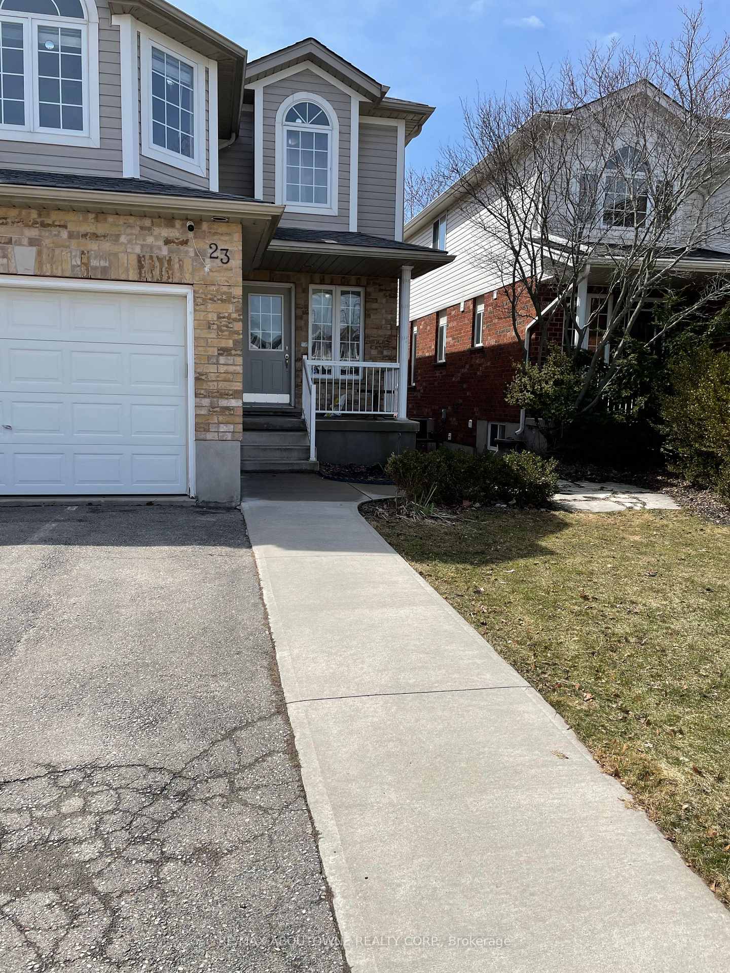 Photo 1 of Unit BSMT, 23 Drohan Drive, Guelph, Clairfields/Hanlon Business Park — HOMEH