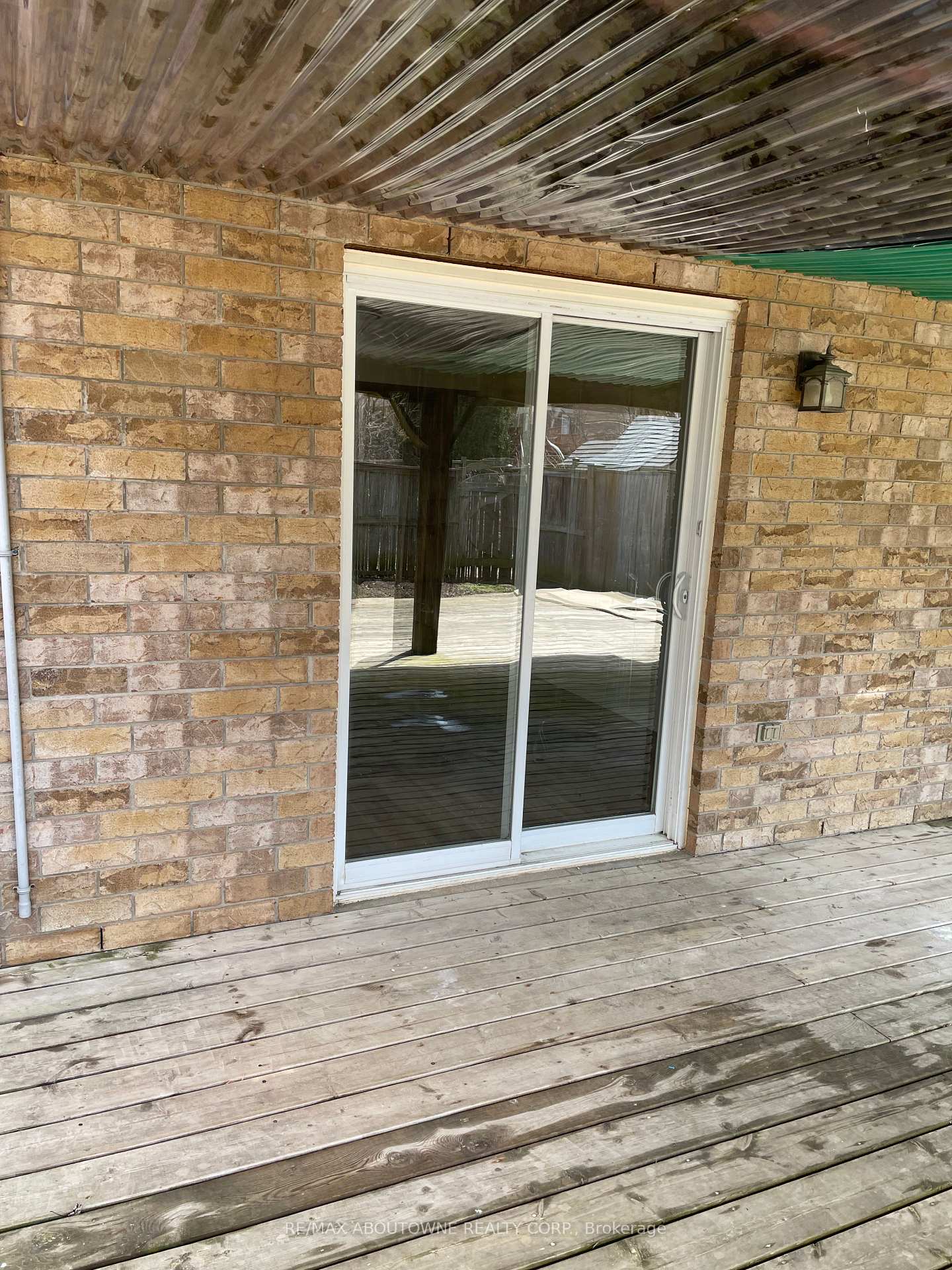 Photo 5 of Unit BSMT, 23 Drohan Drive, Guelph, Clairfields/Hanlon Business Park — HOMEH