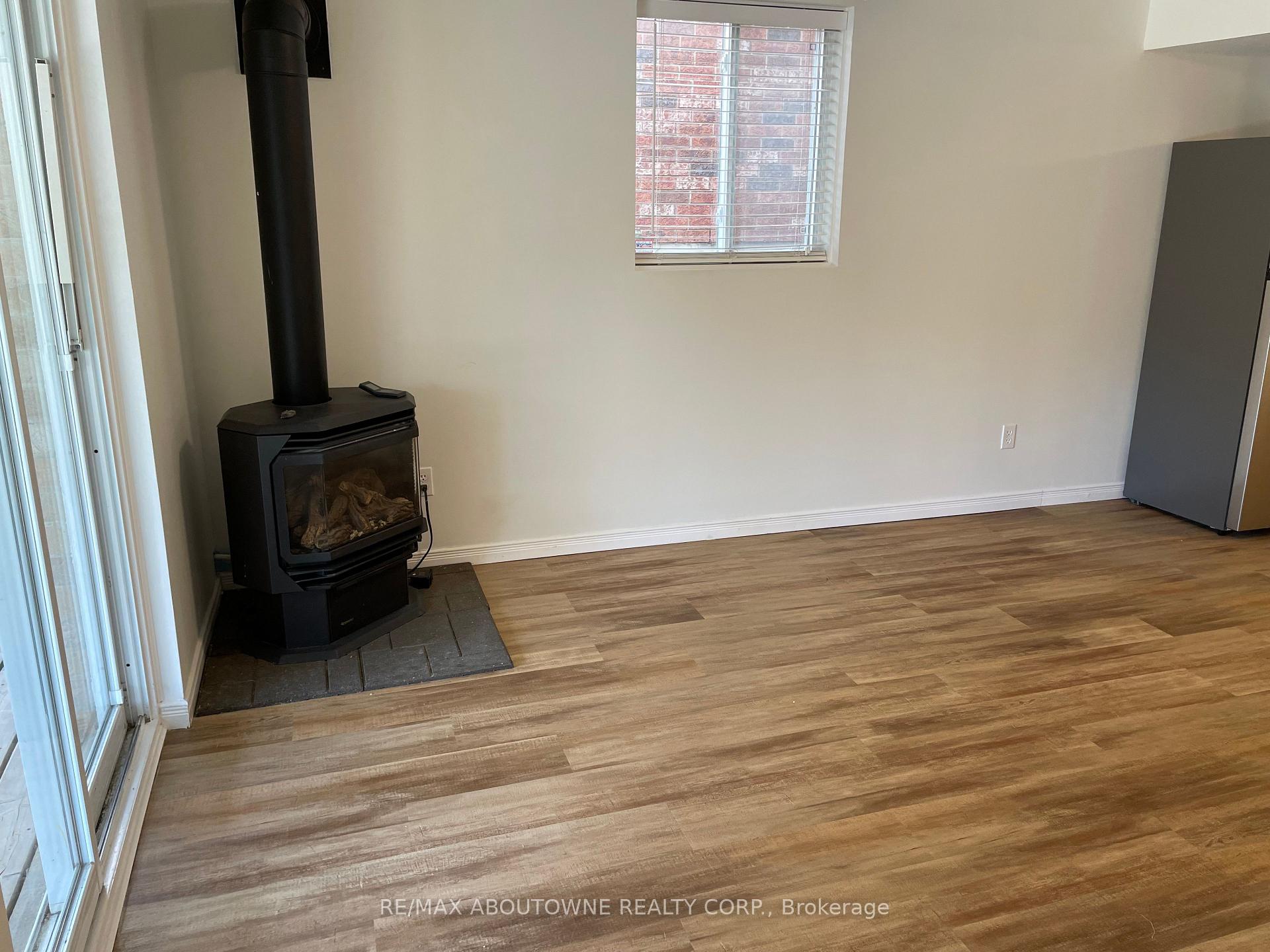 Photo 7 of Unit BSMT, 23 Drohan Drive, Guelph, Clairfields/Hanlon Business Park — HOMEH